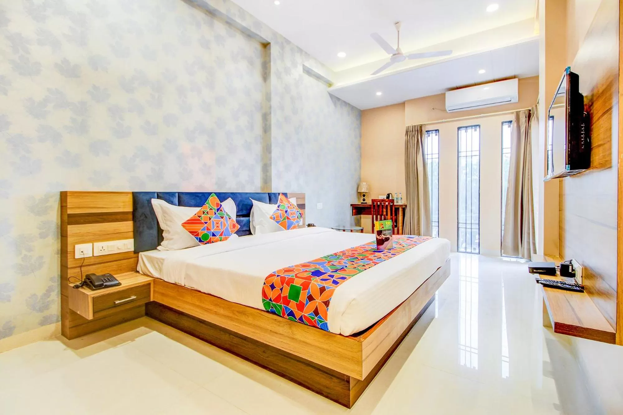 Superior Double Room - single occupancy in FabHotel 7th Crossing Malviya Nagar
