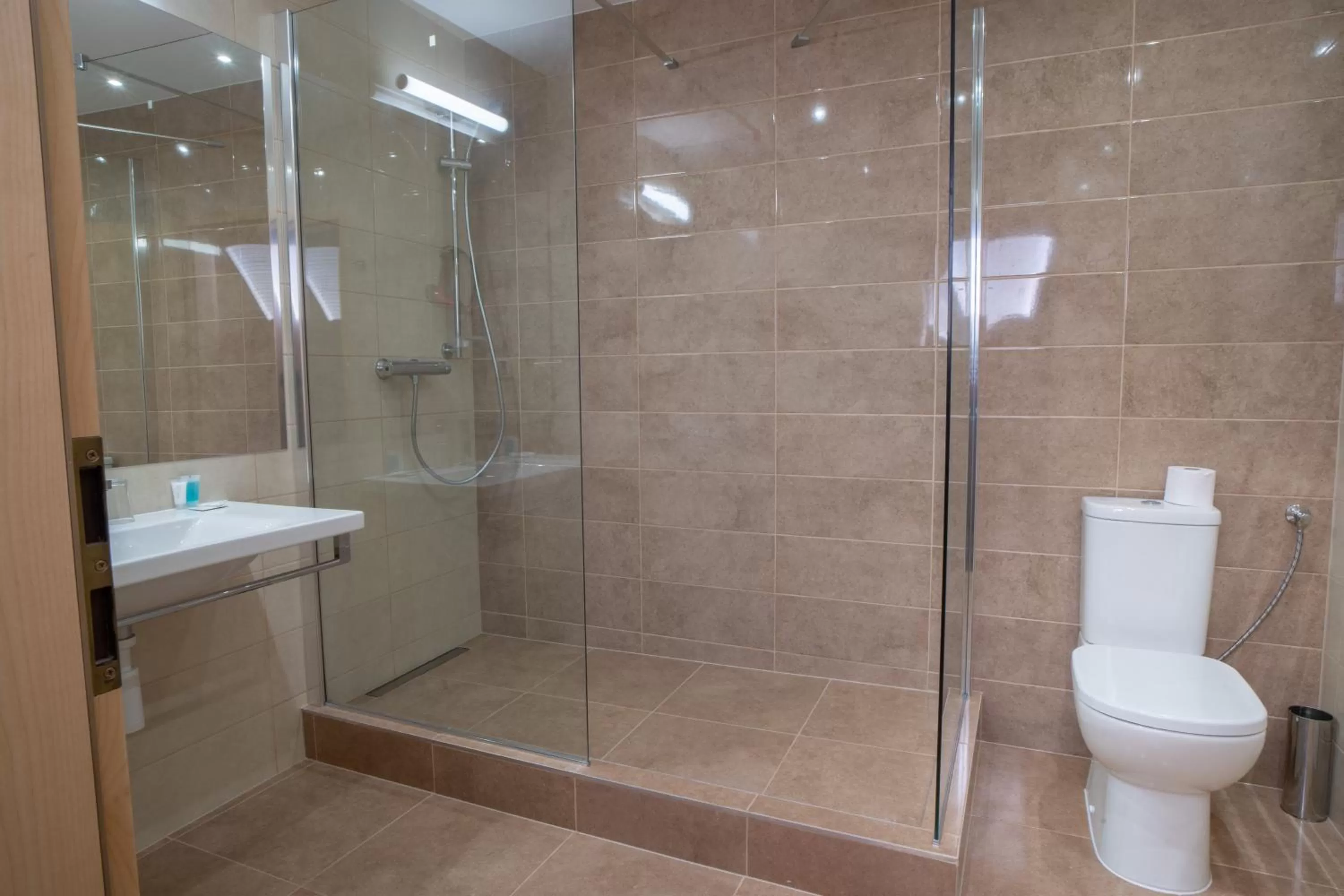 Deluxe Double Room in TeleDom Hotel