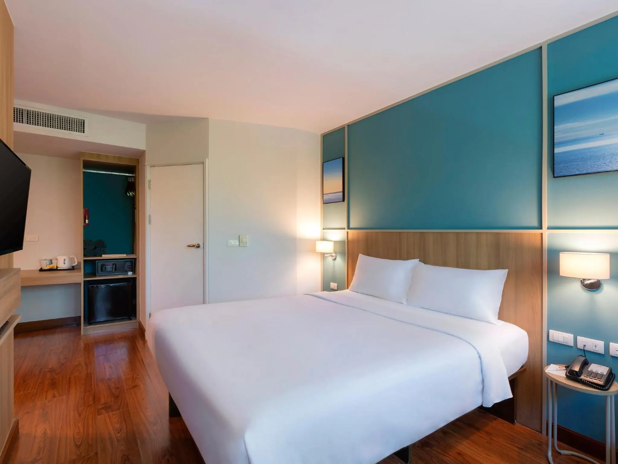 Family Room in Ibis Phuket Patong