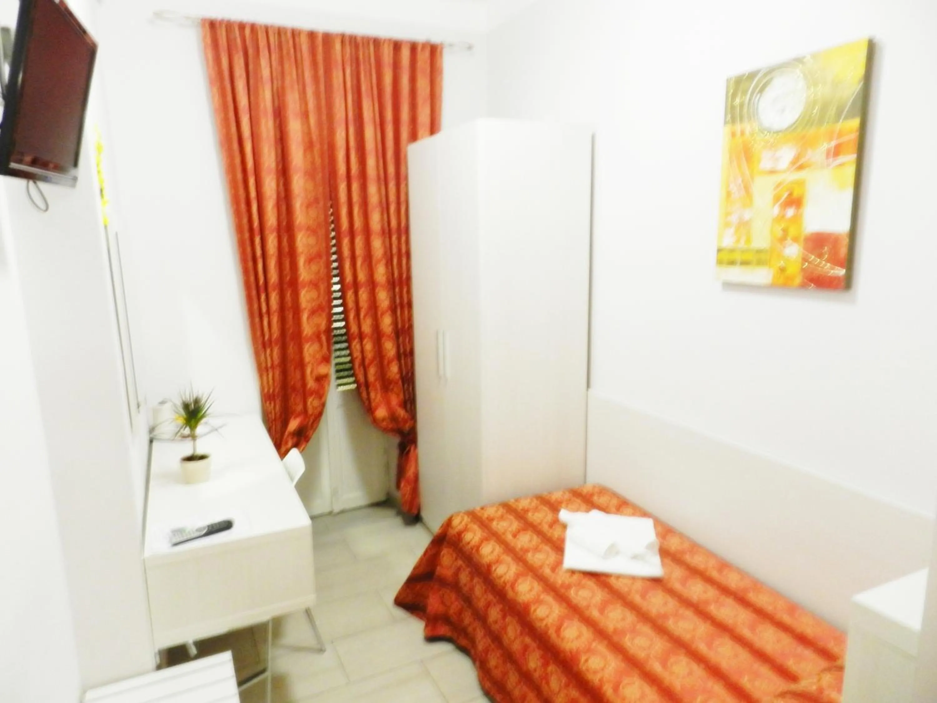 Single Room in Vatican Rome