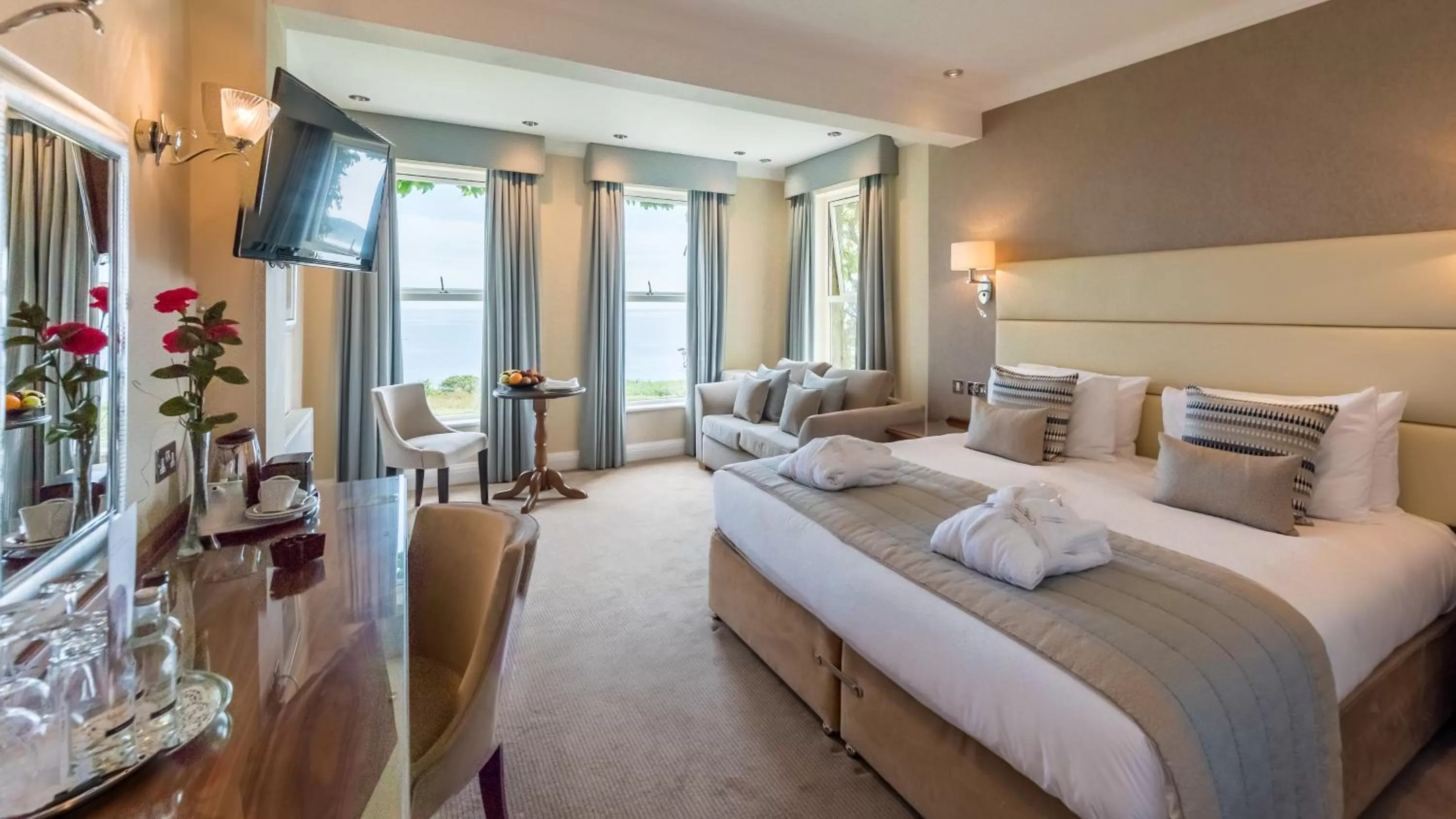 Deluxe Double or Twin Room with Sea View in The Carlyon Bay Hotel and Spa