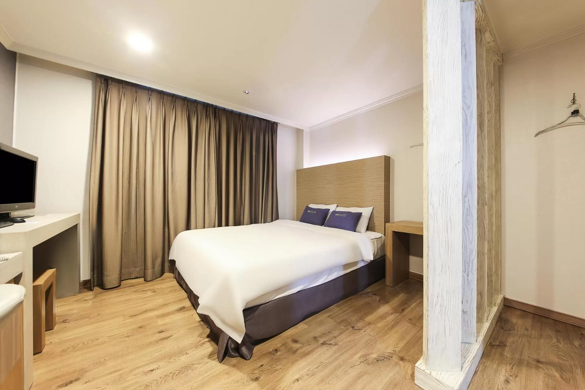 Standard Double Room in Central Hotel