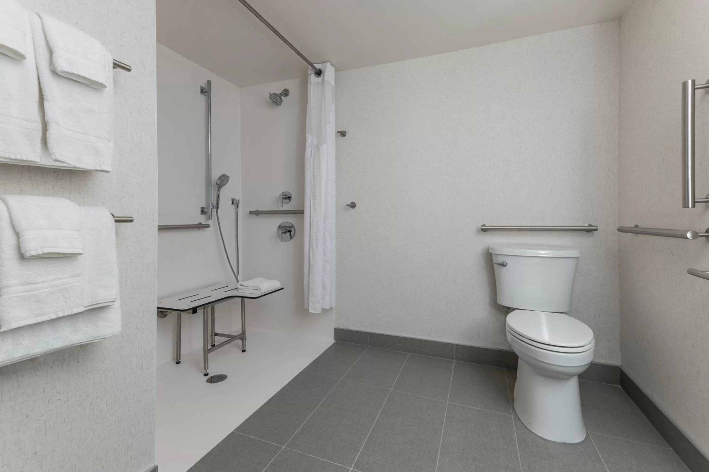 Standard King Room with Harbor View and Balcony - Accessible in Holiday Inn Kingston - Waterfront by IHG