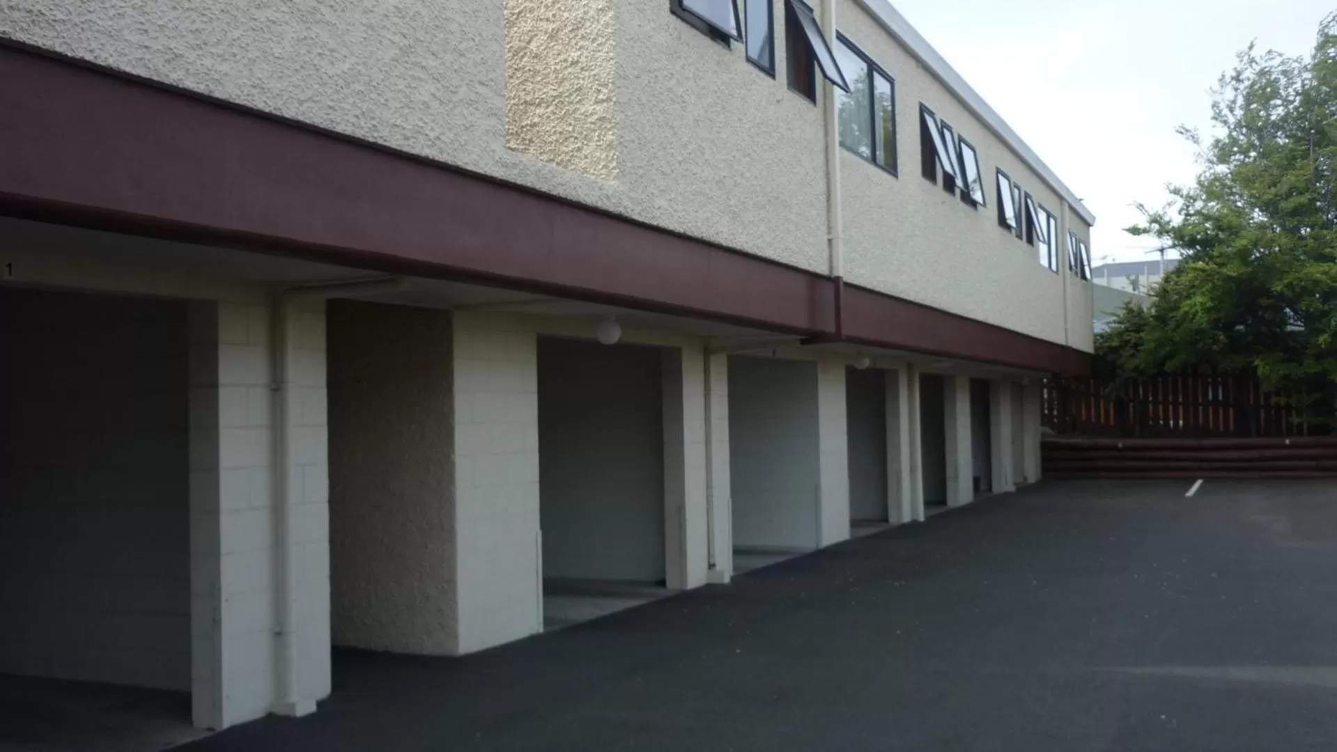 Standard Quadruple Room in Carisbrook Motel