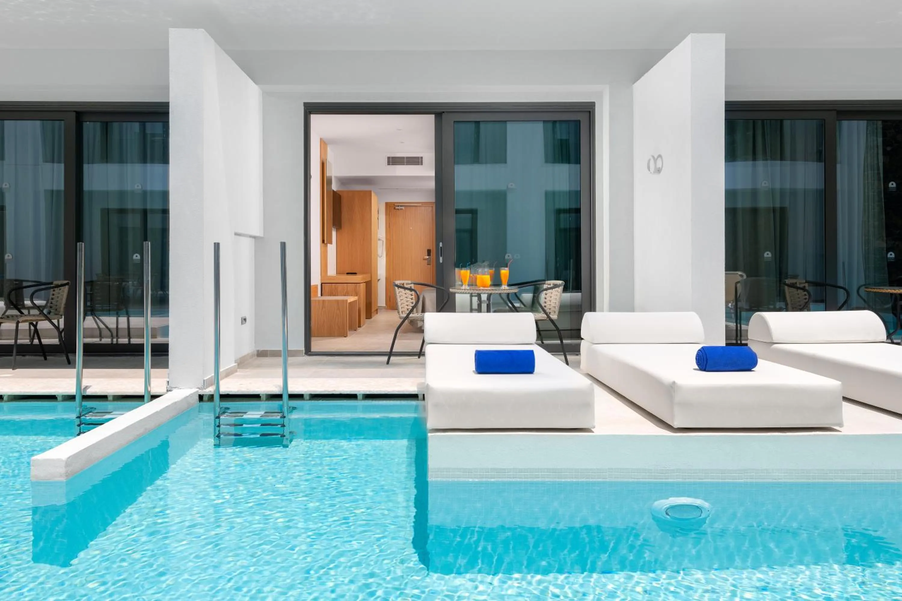 Deluxe Double Room with Shared Pool & Inland View in Lindos Royal Resort