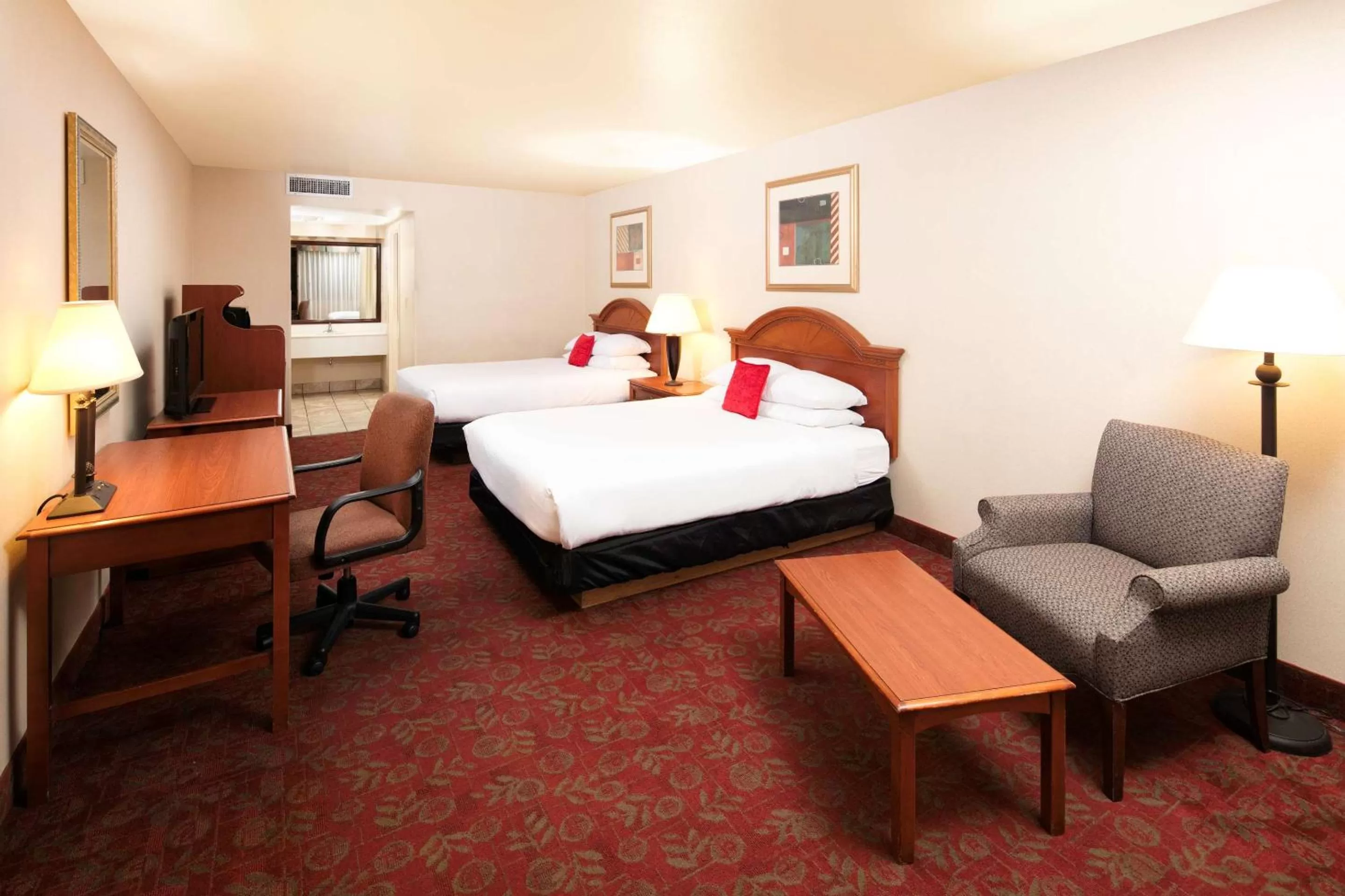 Queen Room with Two Queen Beds - Non-Smoking in Red Lion Hotel and Conference Center St. George