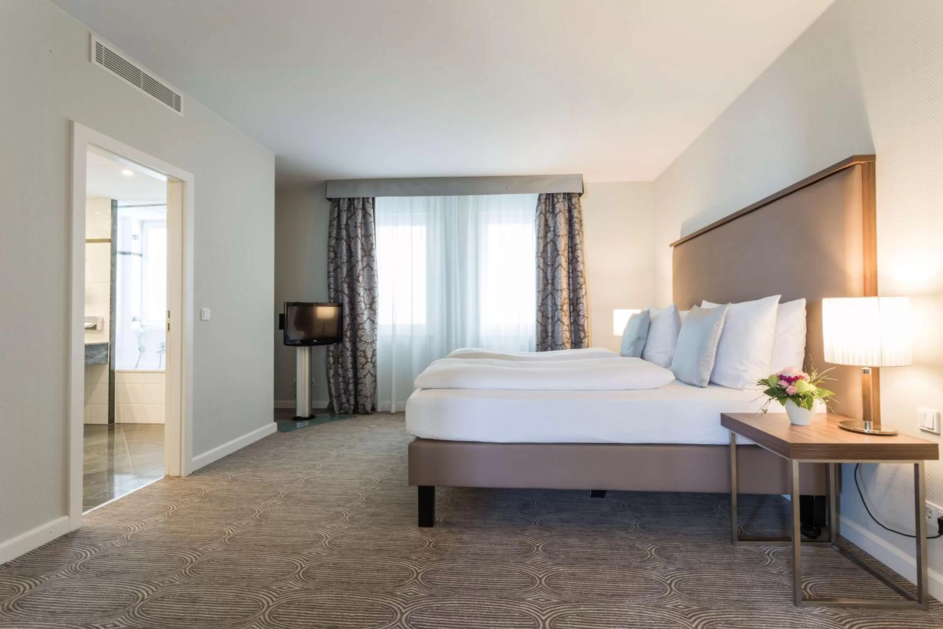 Junior Suite in Radisson Blu Hotel Schwarzer Bock Wiesbaden