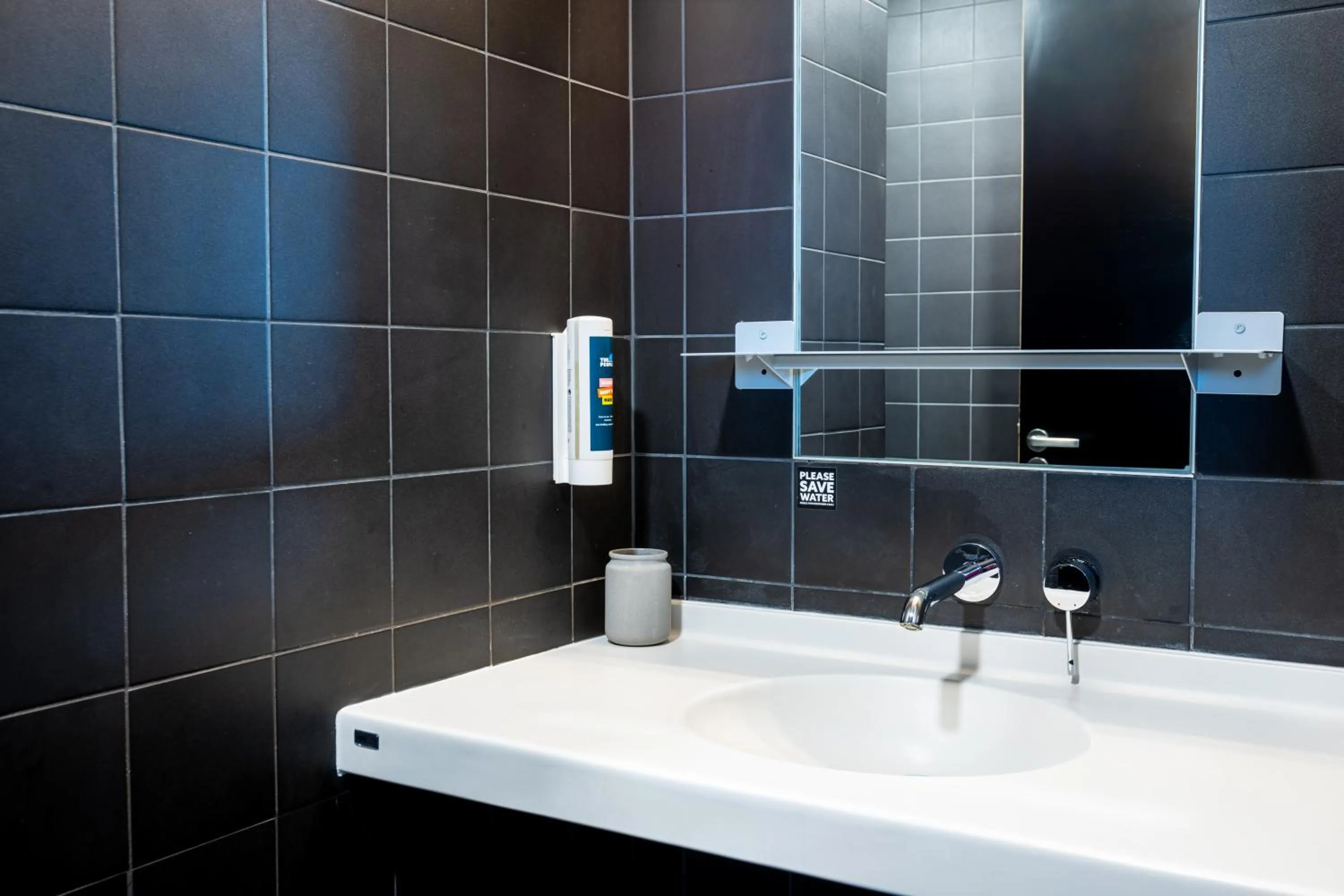 Double or Twin Room with View in The People - Paris Marais