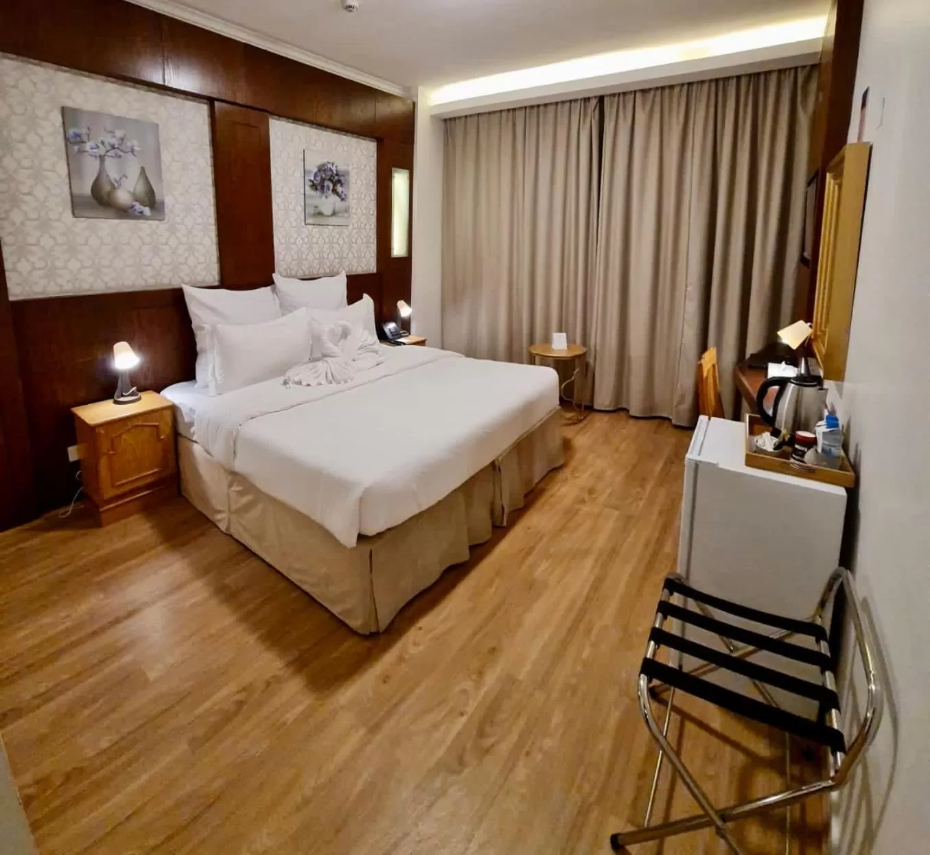 Executive Suite in Jiwar Al Madina Hotel