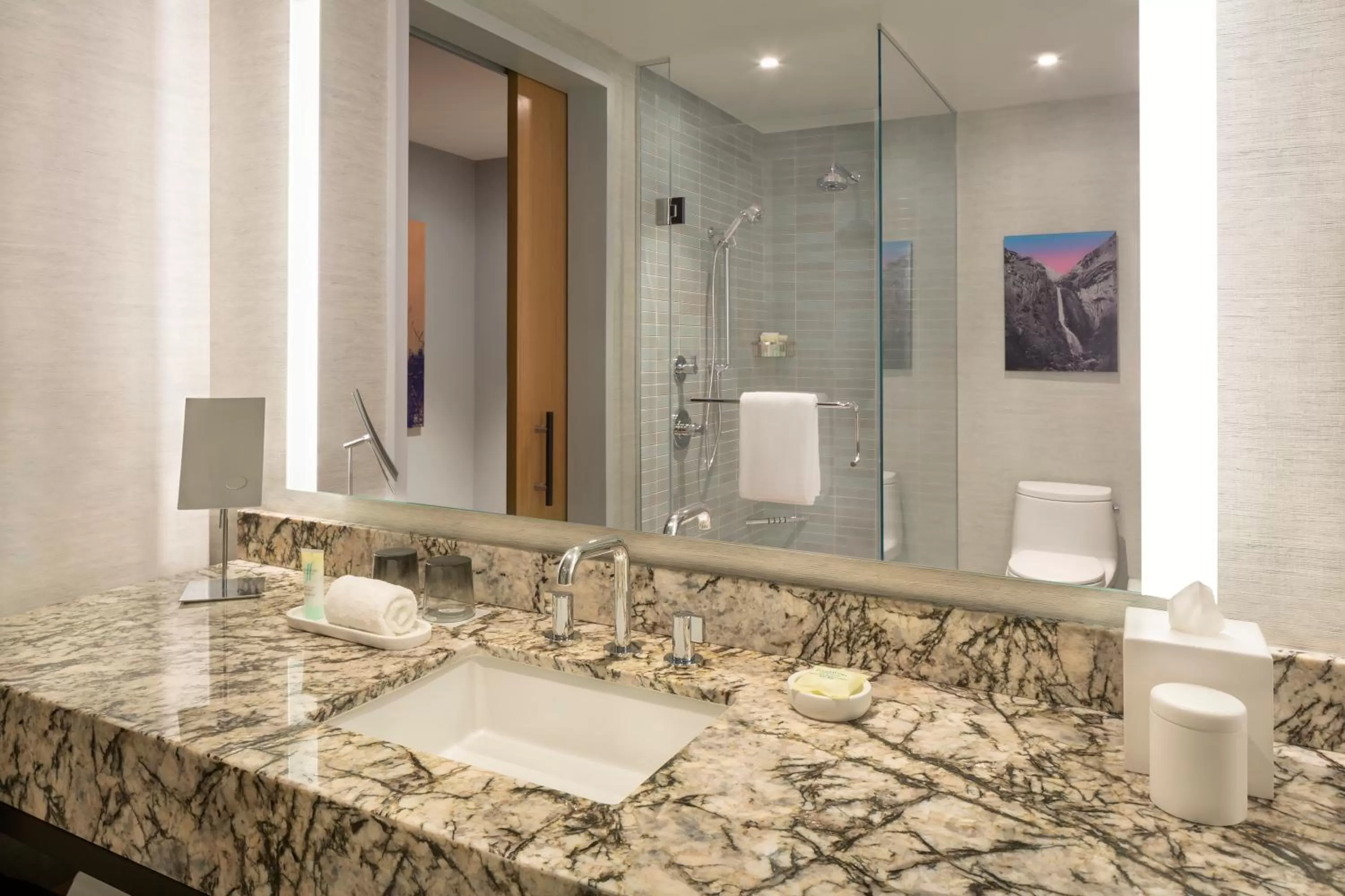 Queen Room with Two Queen Beds in Grand Hyatt at SFO