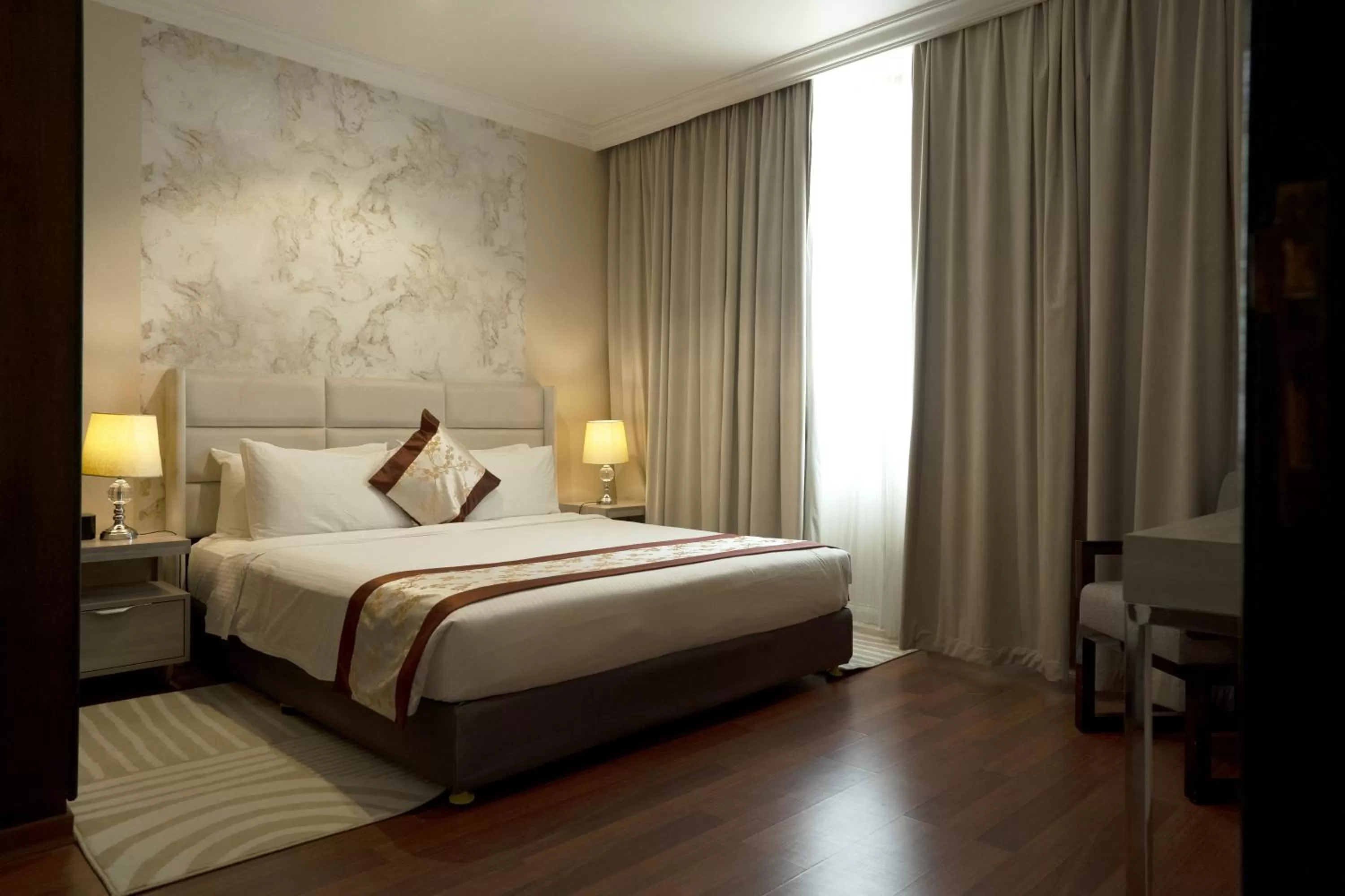 Deluxe Suite in City Tower Hotel