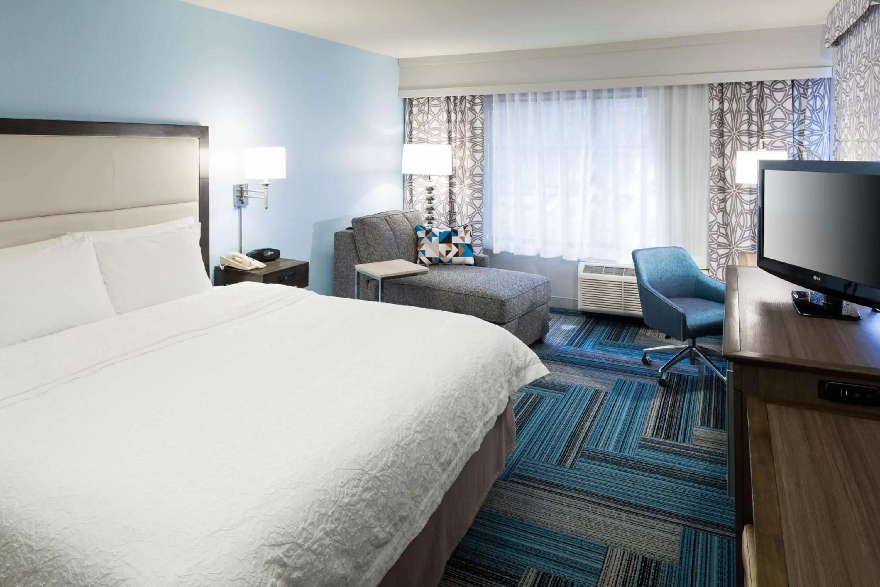 King Room in Hampton Inn San Diego Downtown