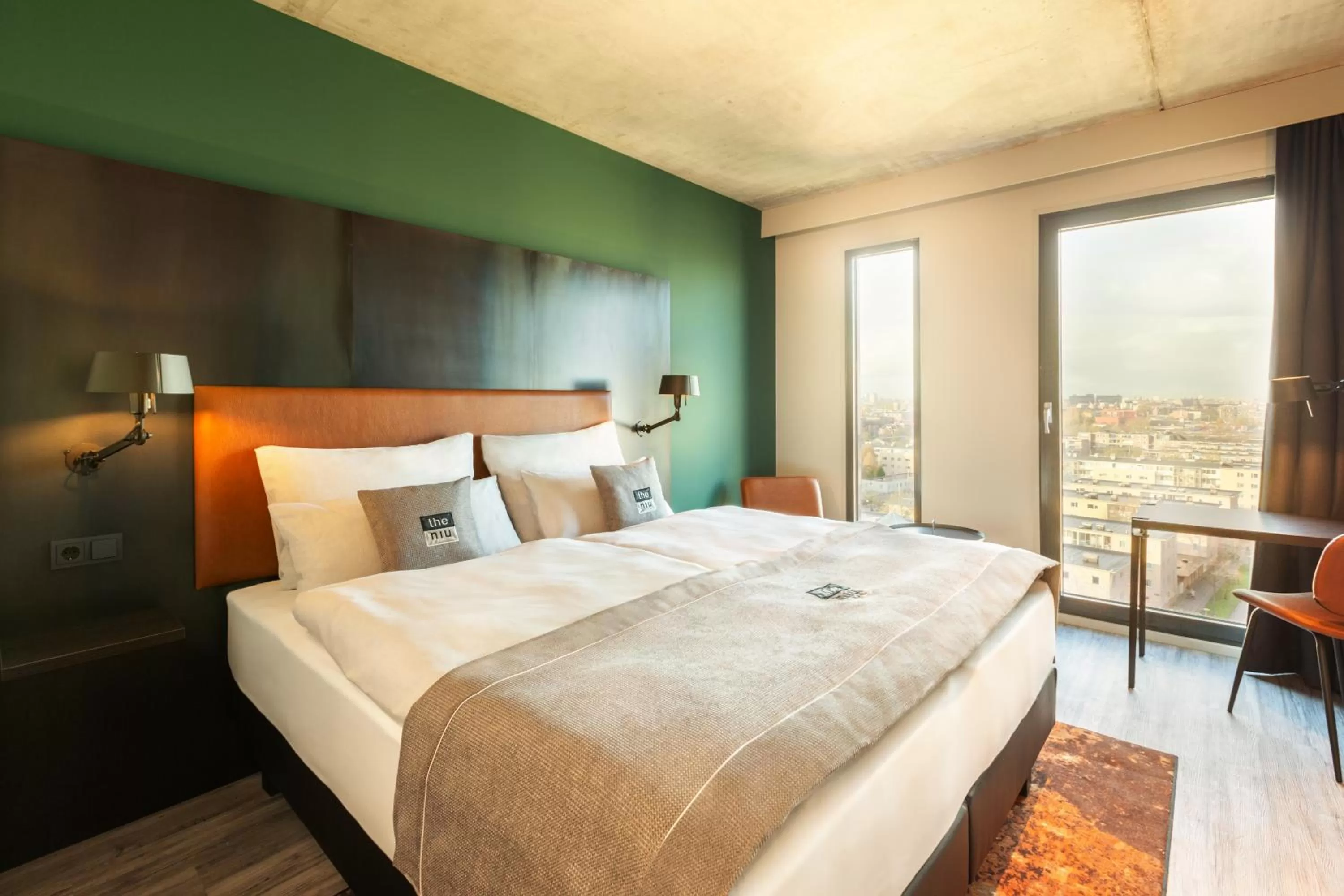 Standard Double or Twin Room in Holiday Inn - the niu, Fender Amsterdam