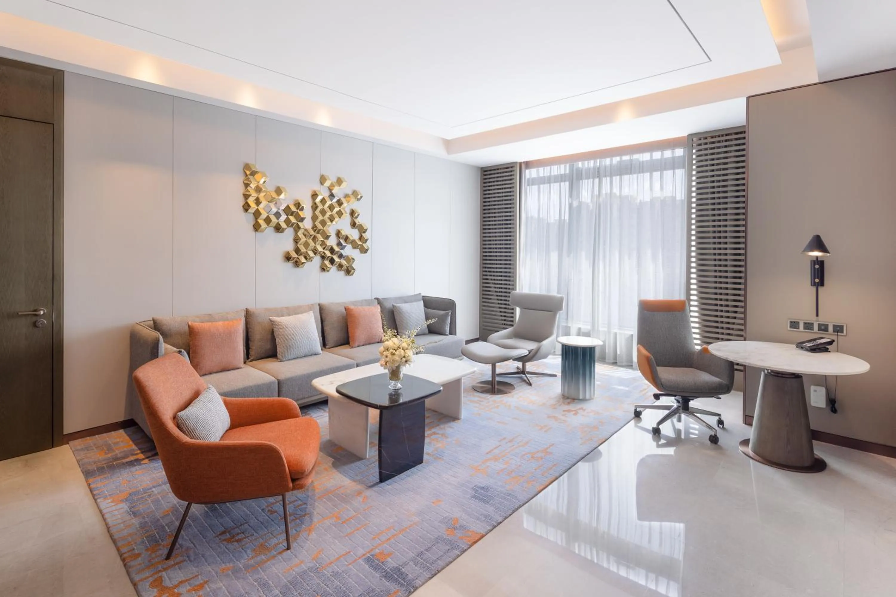 One-Bedroom Suite in Crowne Plaza Qingdao Jinshui by IHG
