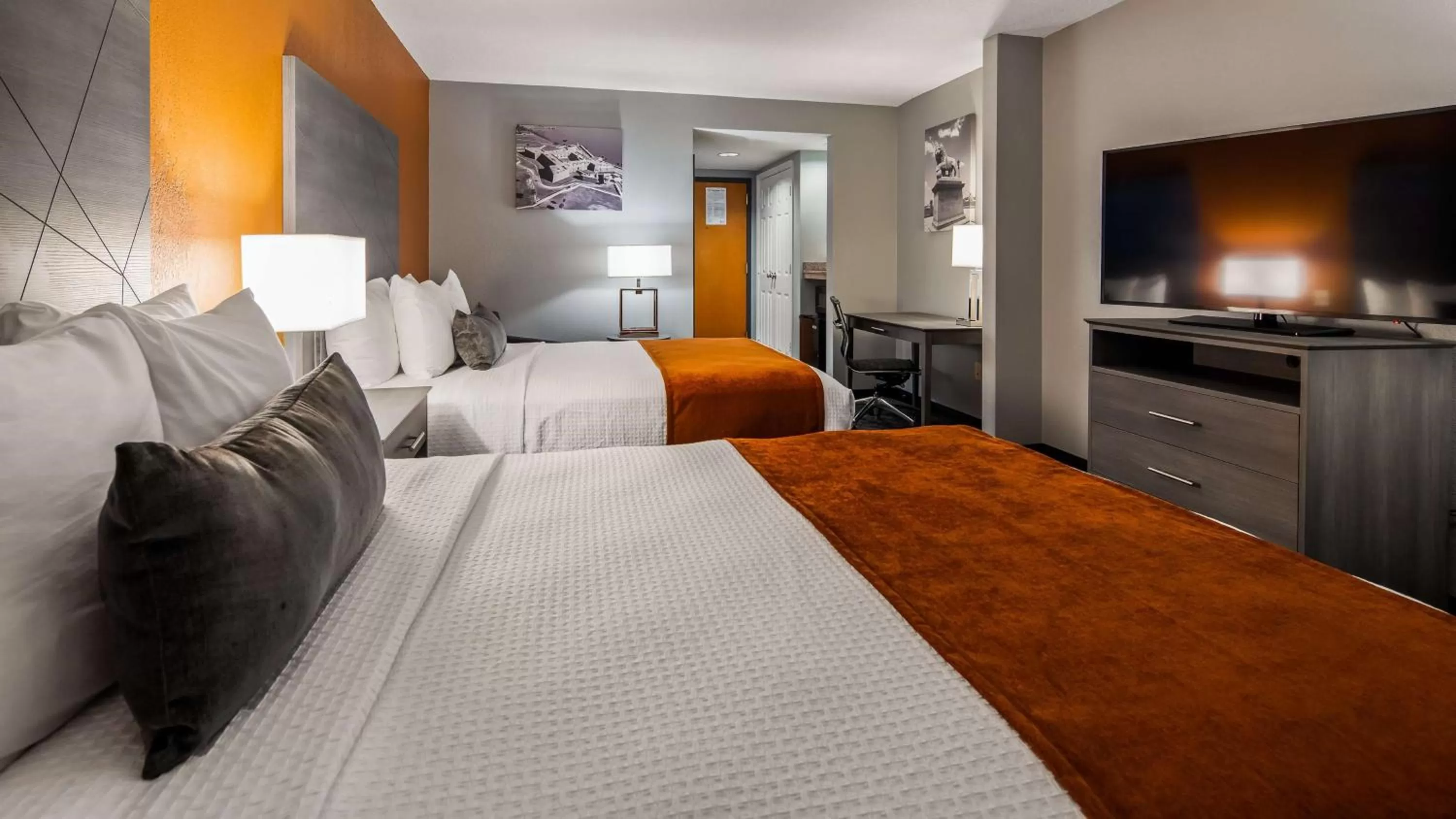 Queen Room with Two Queen Beds - Disability Access in Best Western Plus St. Augustine I-95