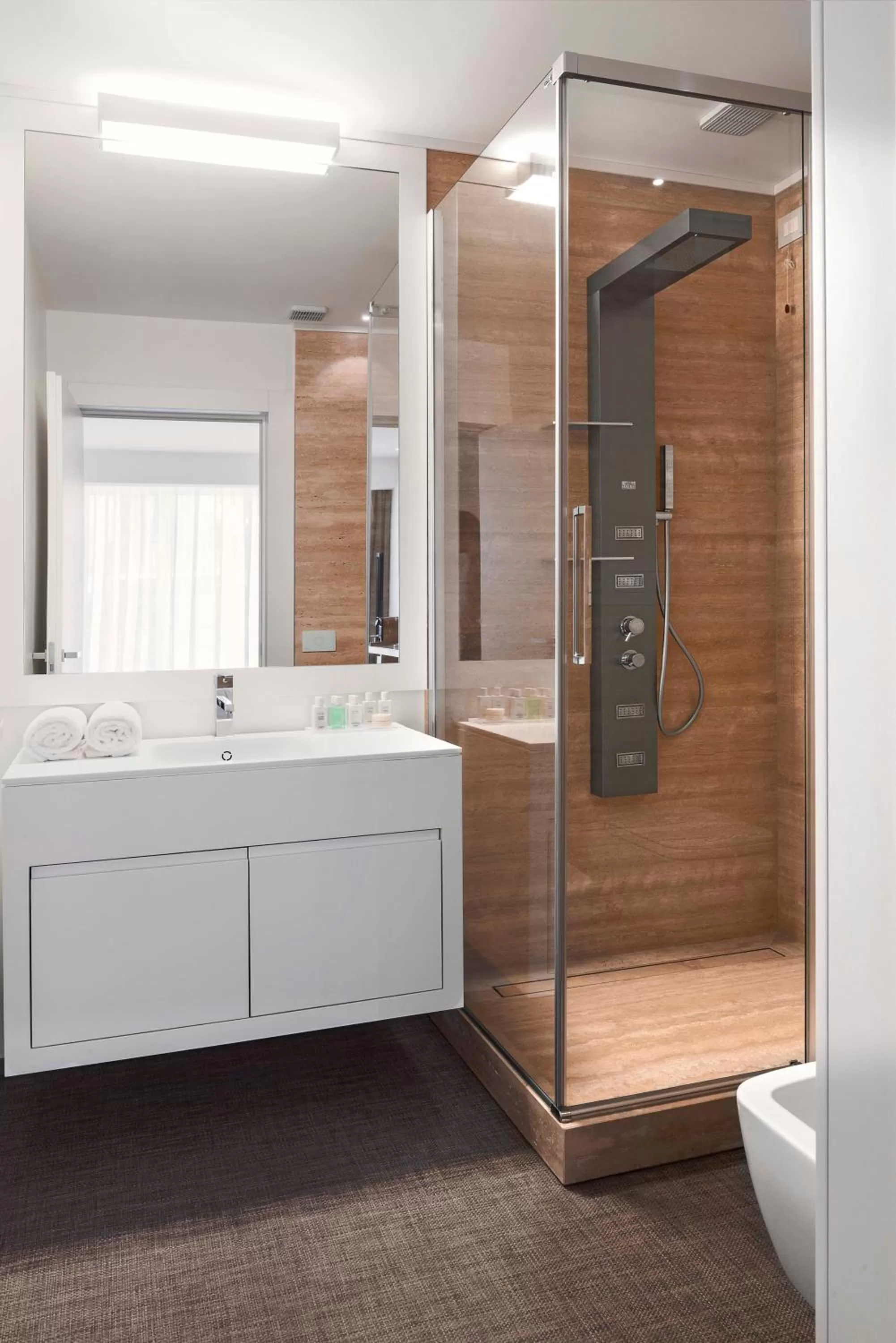 King Room with Sauna in Dilman Luxury Stay