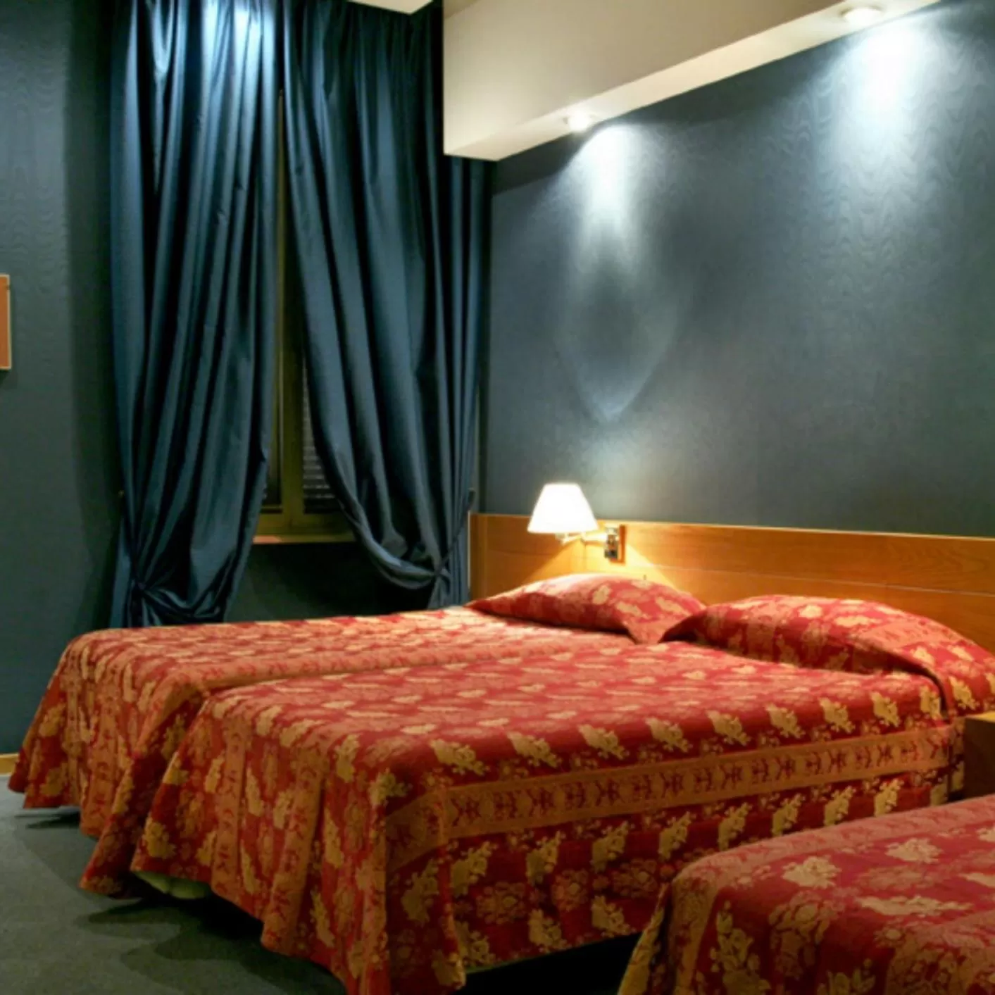 Triple Room in LH Hotel Andreotti