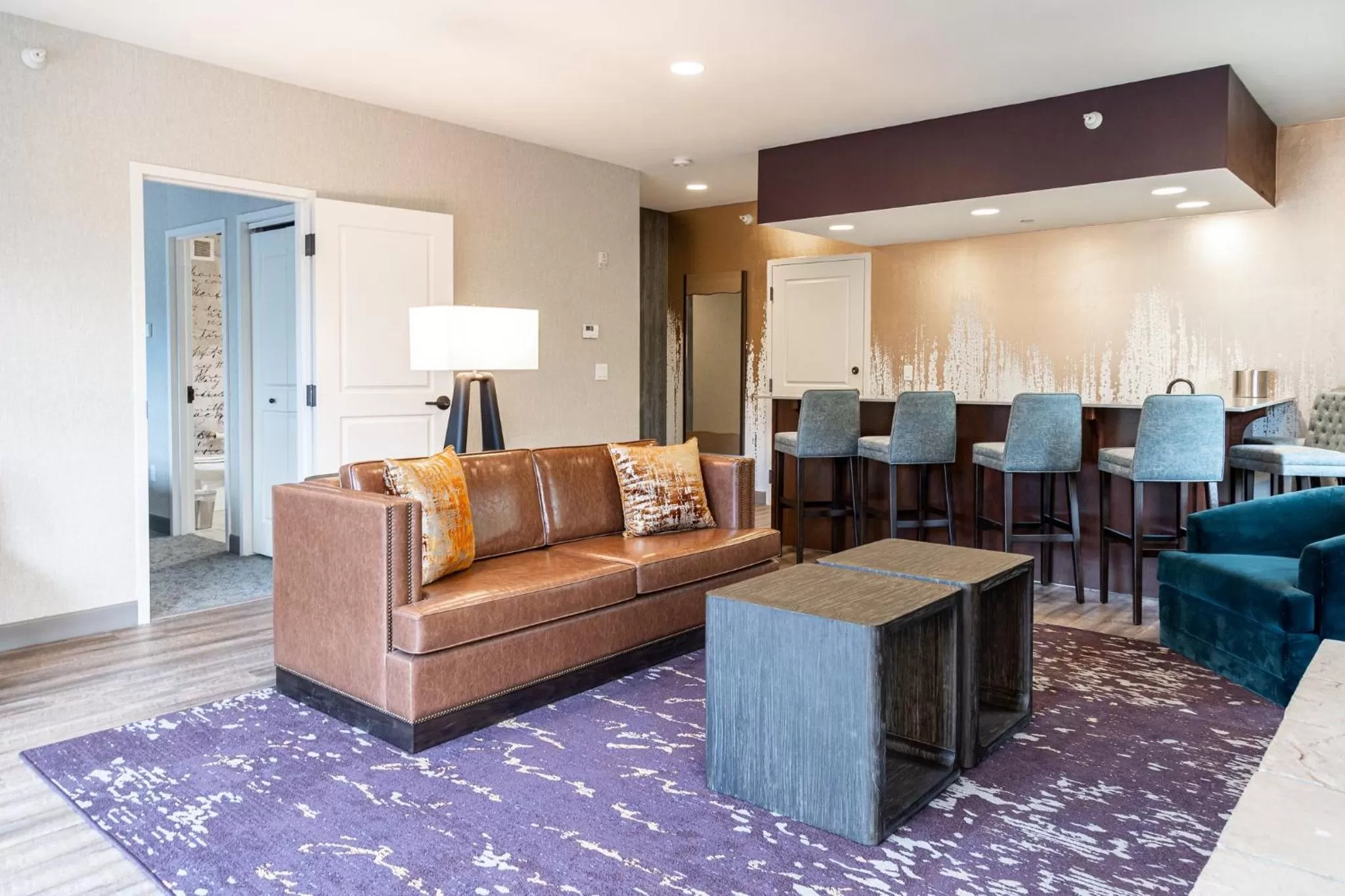 King Suite with Sofa Bed in Holiday Inn Resort Deadwood Mountain Grand by IHG