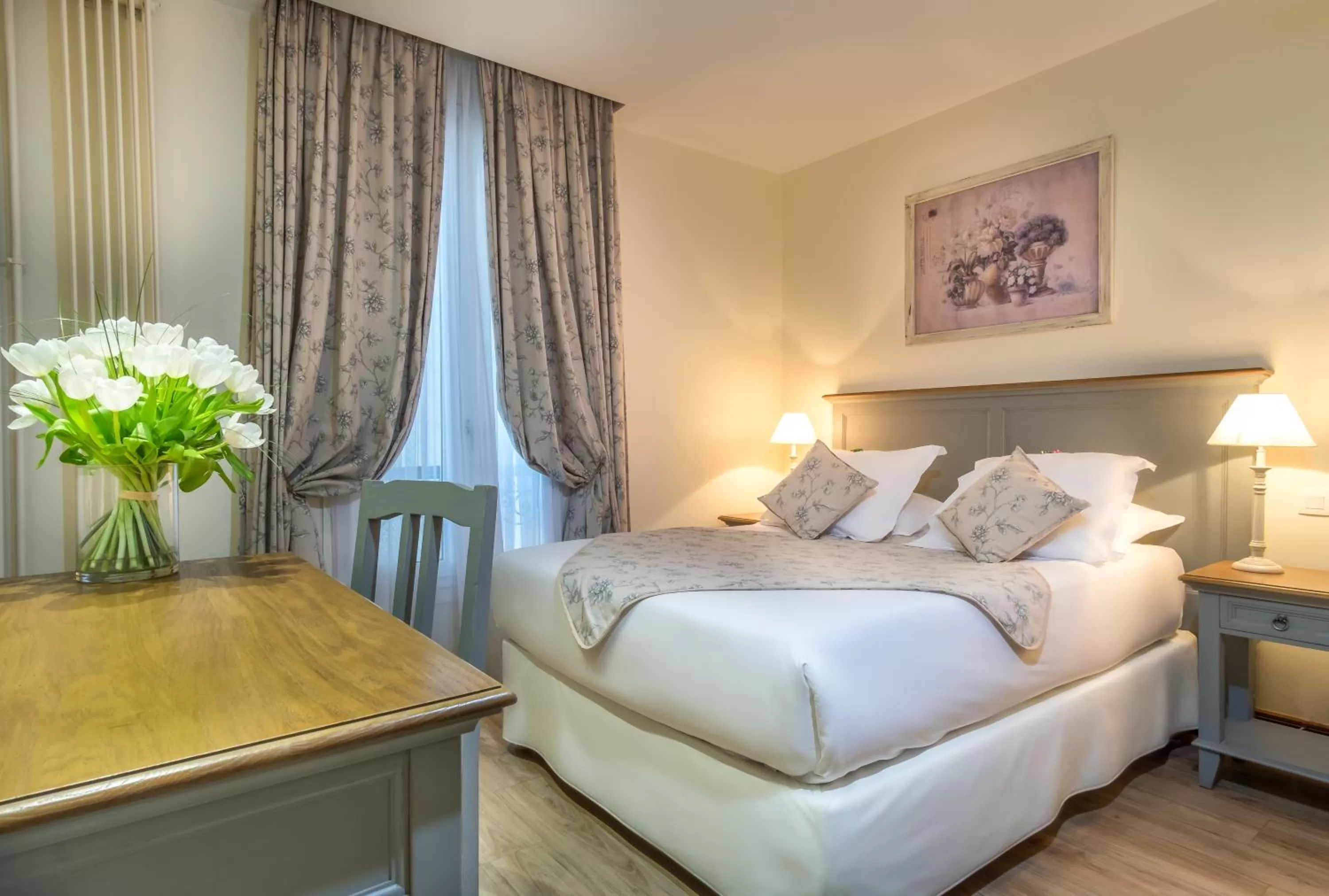 Classic Double Room in Waldorf Montparnasse