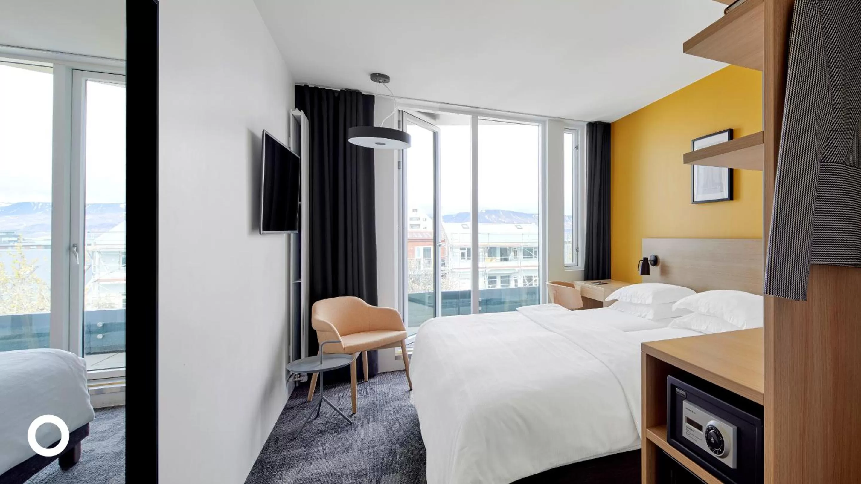 Double or Twin Room with Balcony in Center Hotels Laugavegur