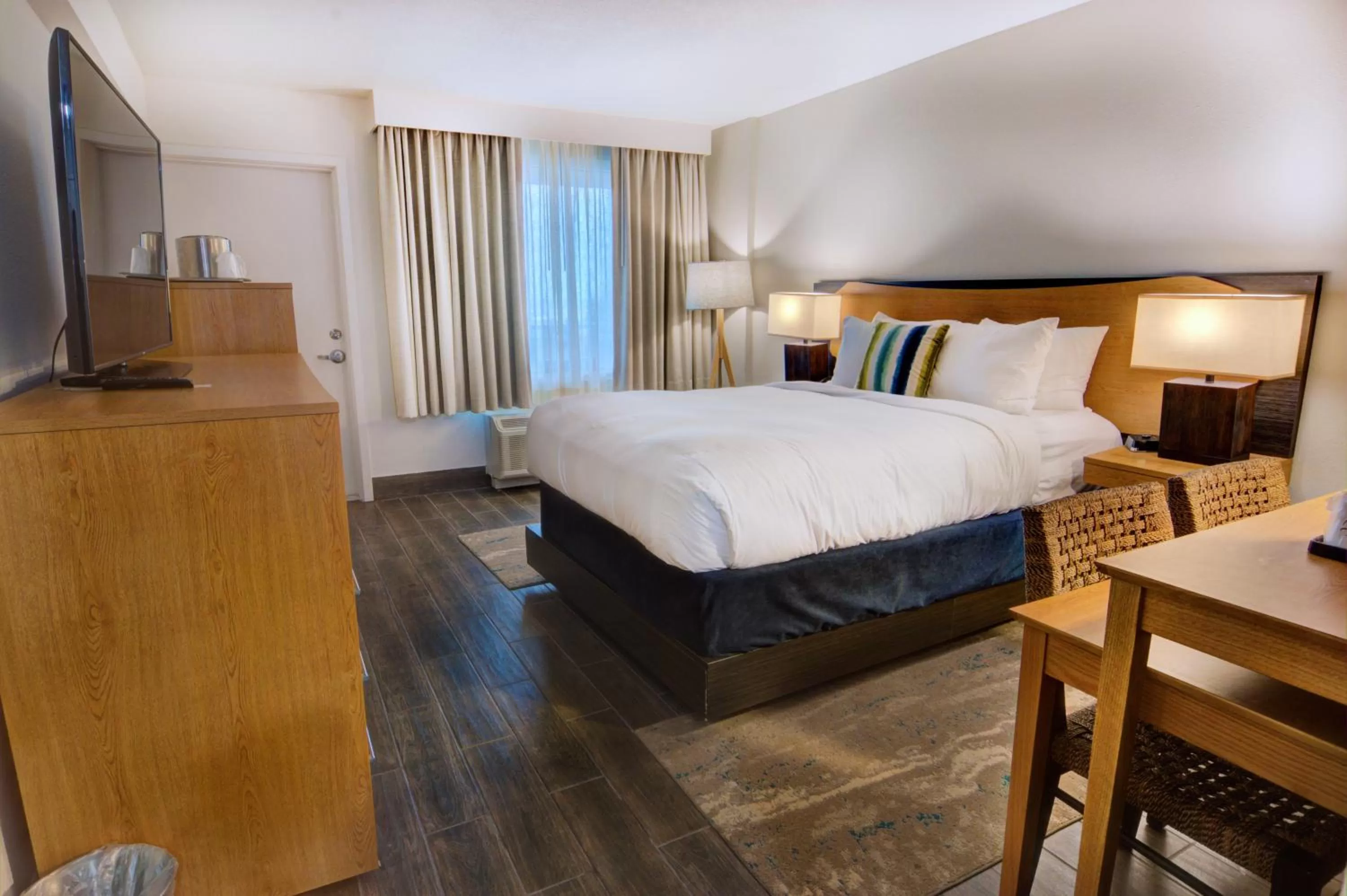 Queen Room with Balcony - Partial Ocean View/Disability Accessible in Guy Harvey Resort on Saint Augustine Beach