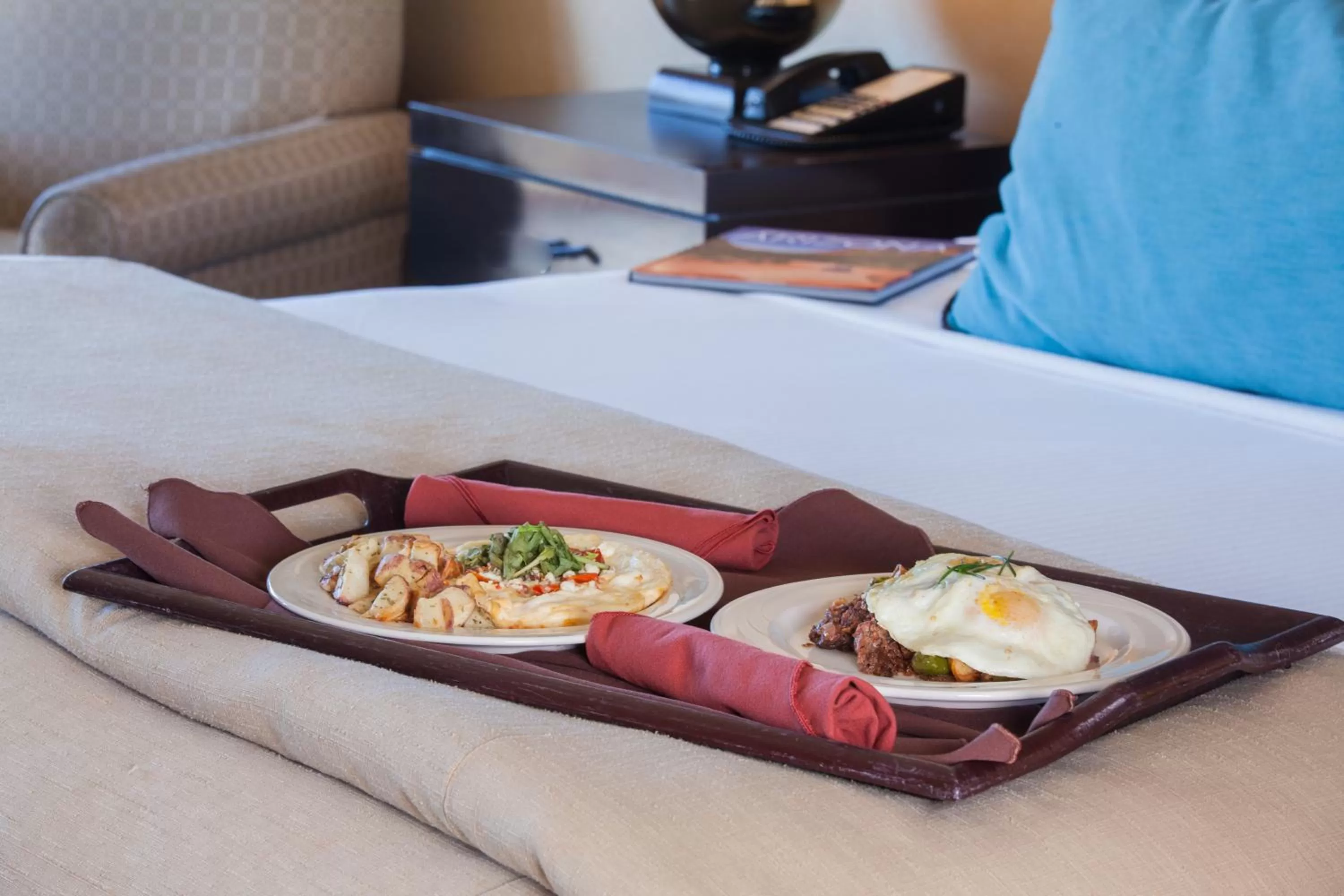 Deluxe King Room in Prescott Resort & Conference Center