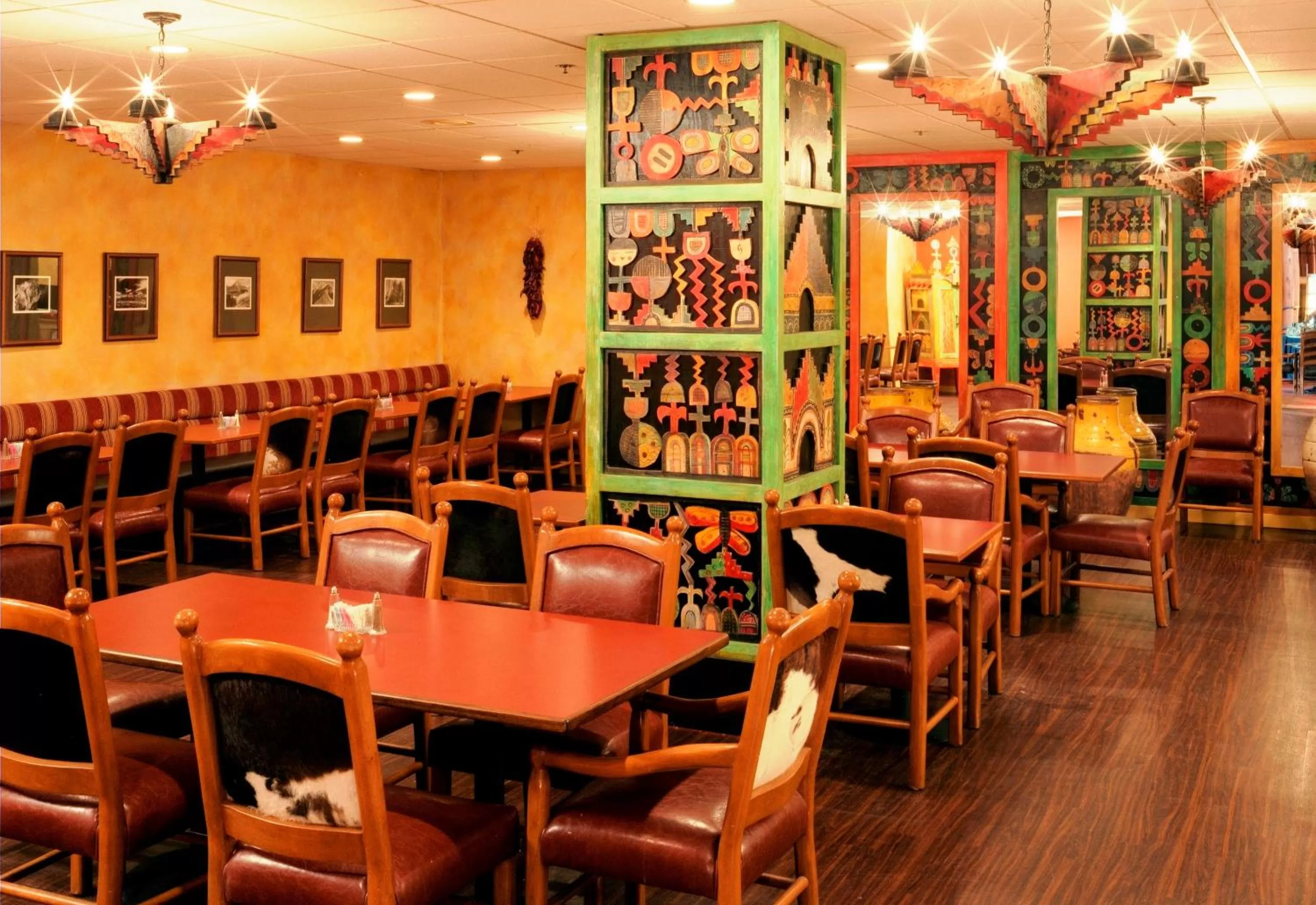 Restaurant/places to eat in Nativo Lodge