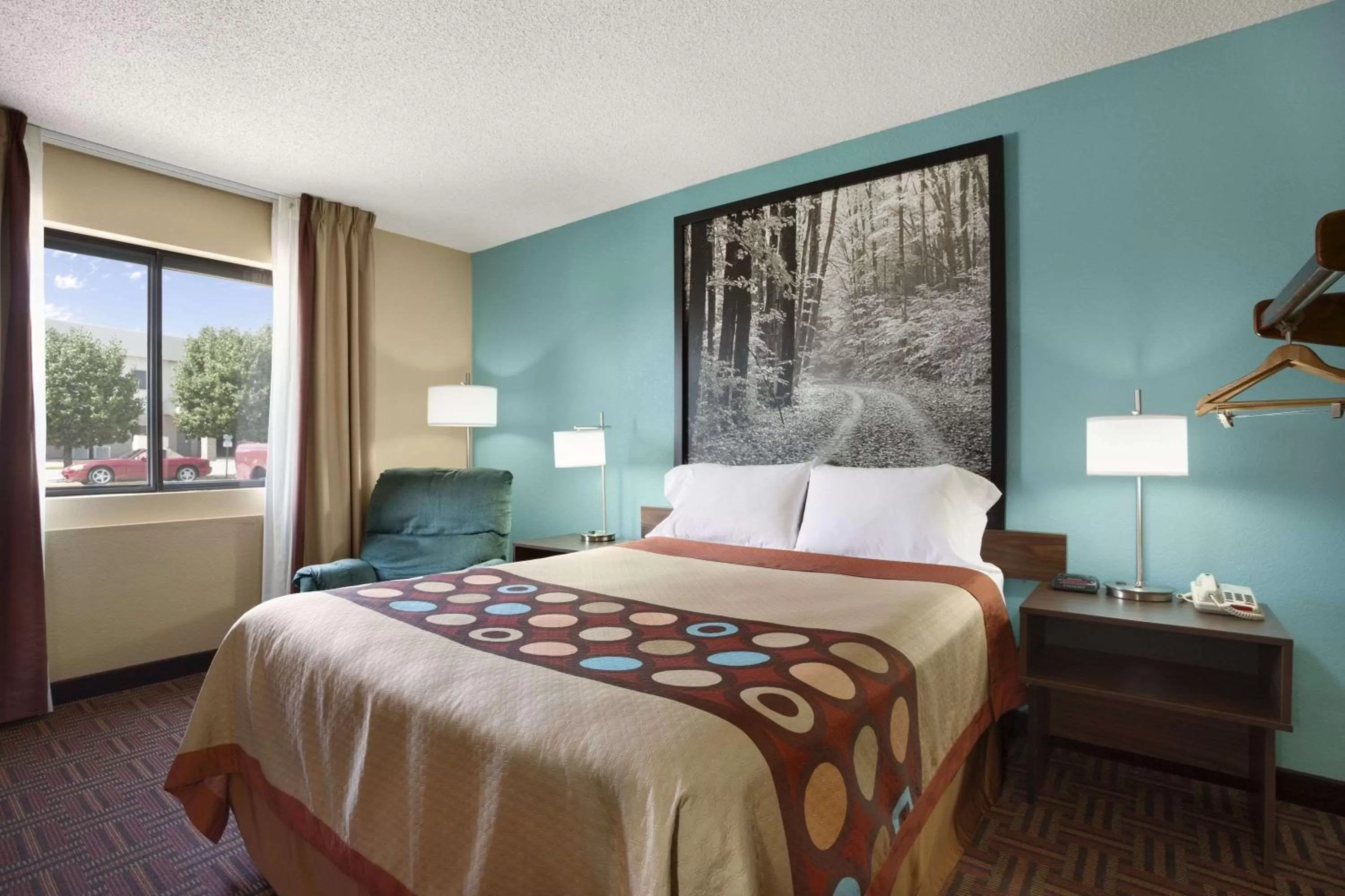 Queen Room - Disability Access/Non-Smoking in Super 8 by Wyndham Carbondale