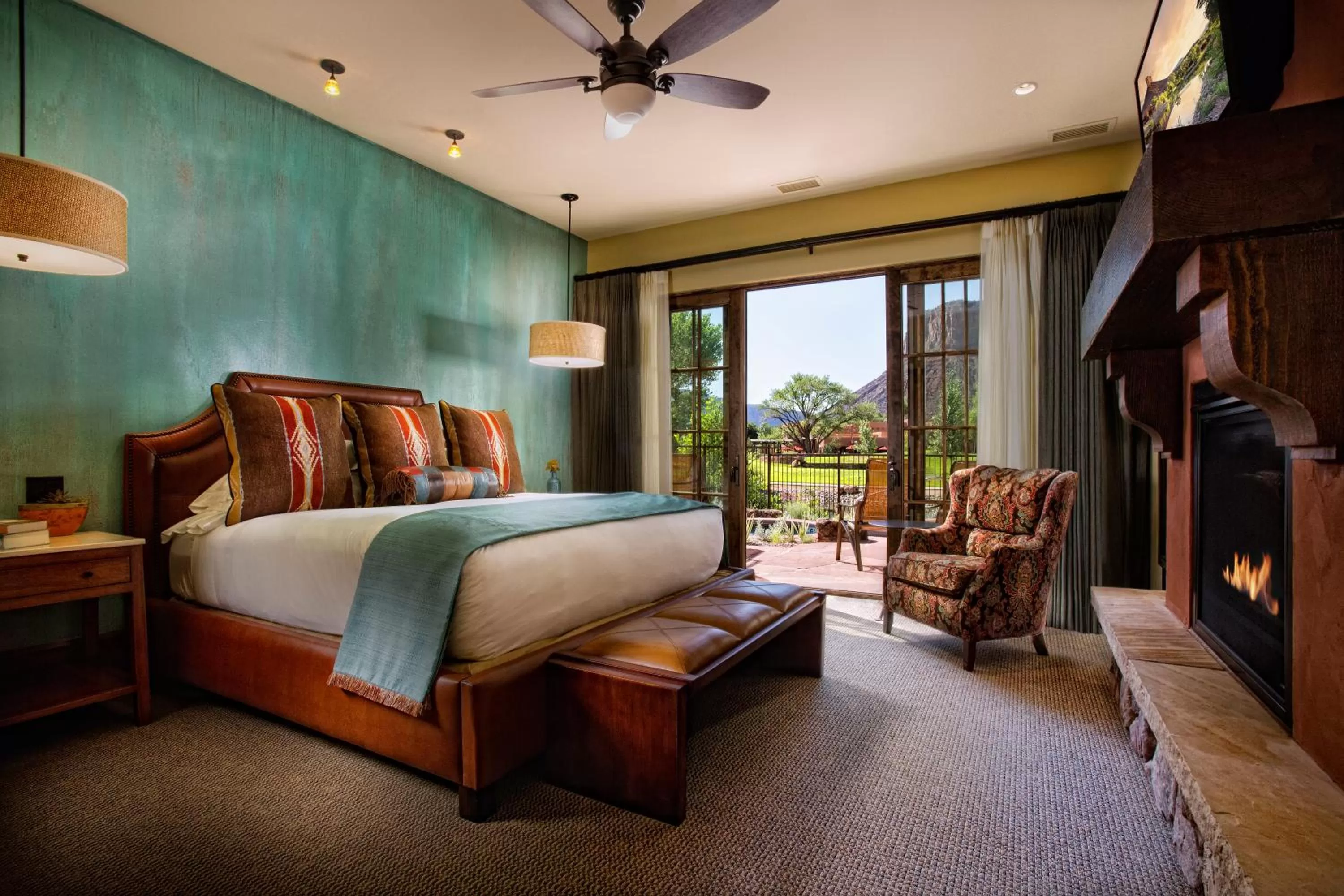 Premium King Room in Gateway Canyons Resort, a Noble House Resort