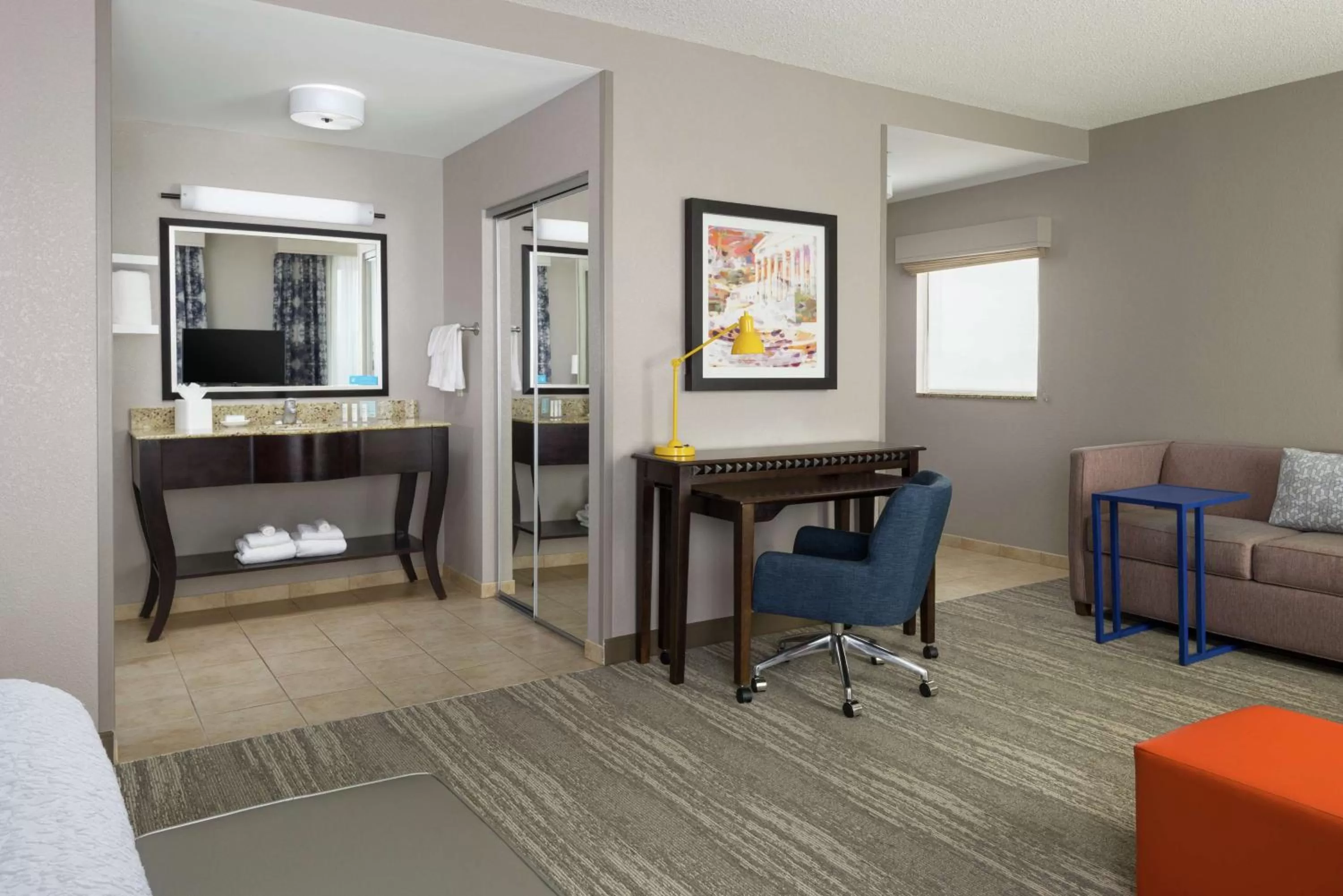 King Studio Suite with Sofa Bed - Non-Smoking in Hampton Inn & Suites National Harbor/Alexandria Area