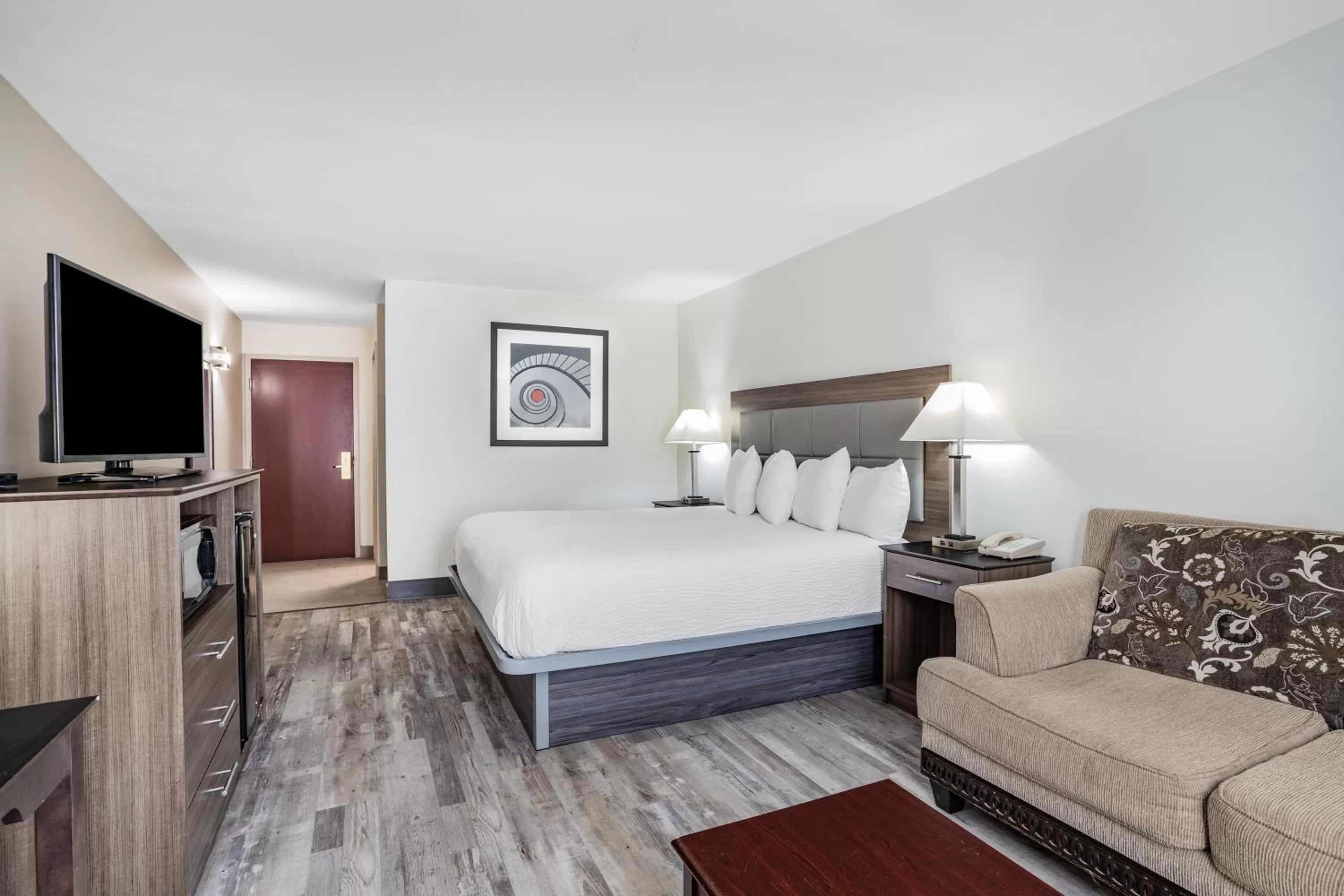 King Room- Non-Smoking in Ramada by Wyndham Hendersonville