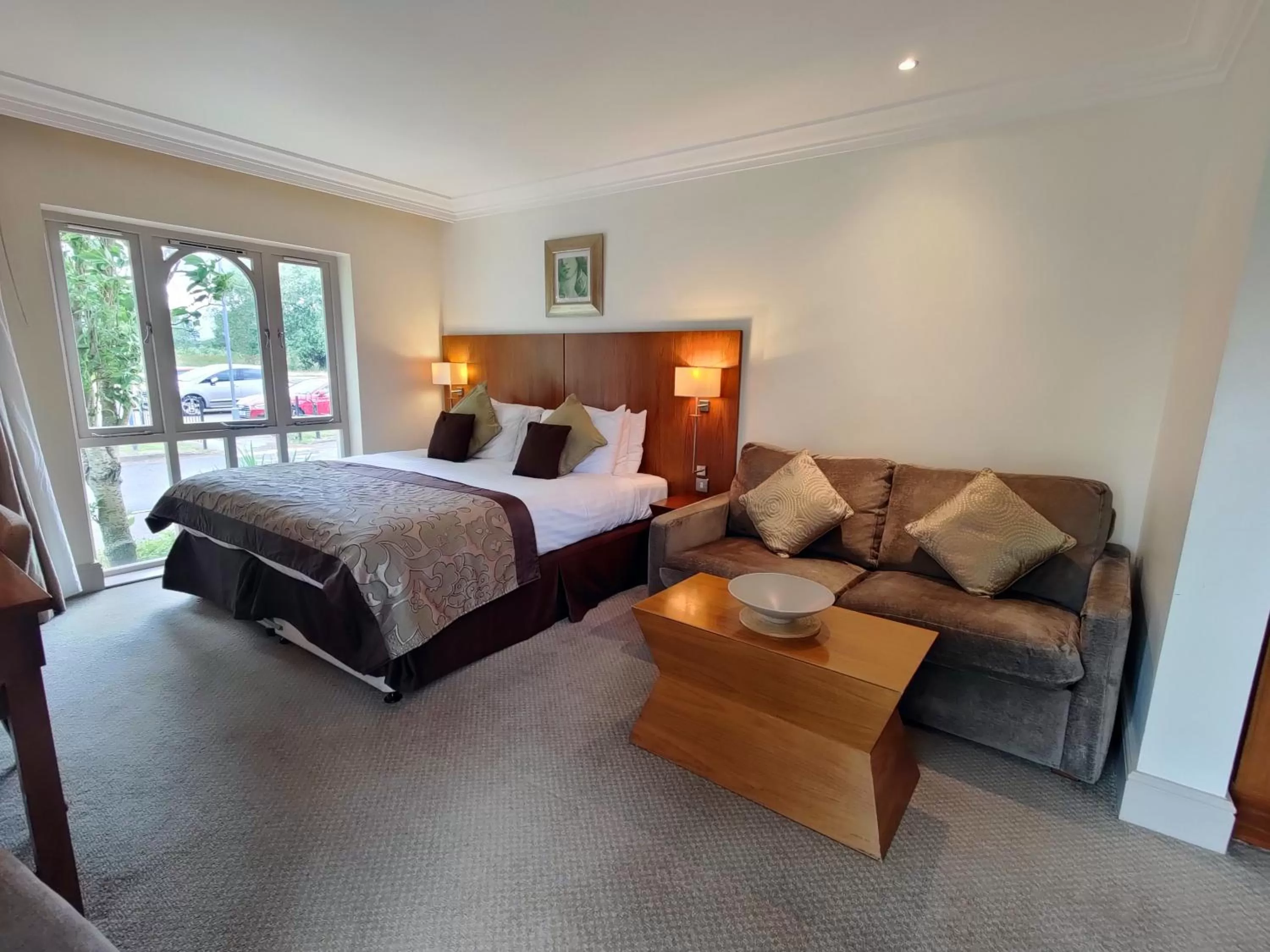  Main House Deluxe Double Room in The Priest House On The River