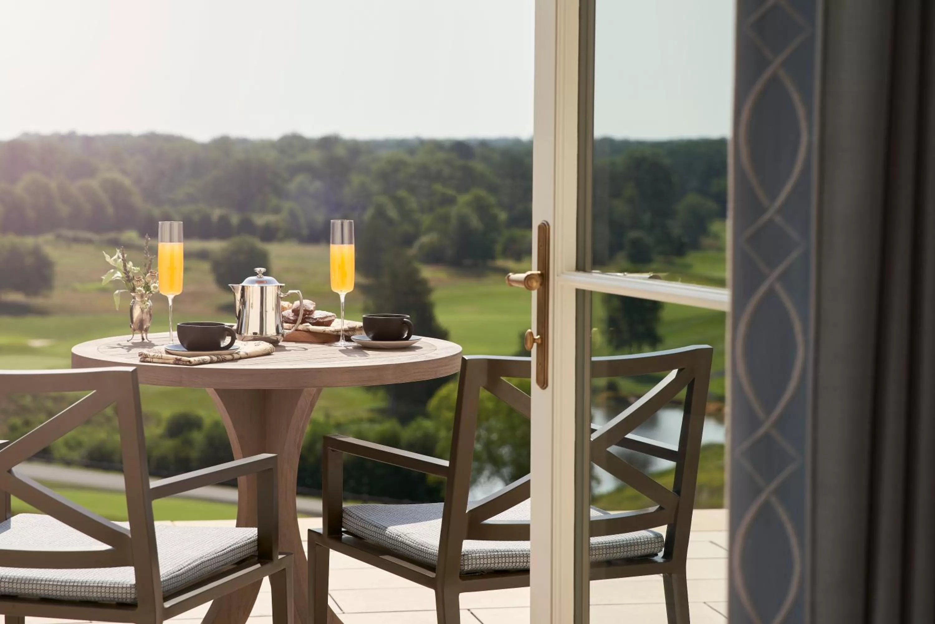 King Room with Balcony in Keswick Hall