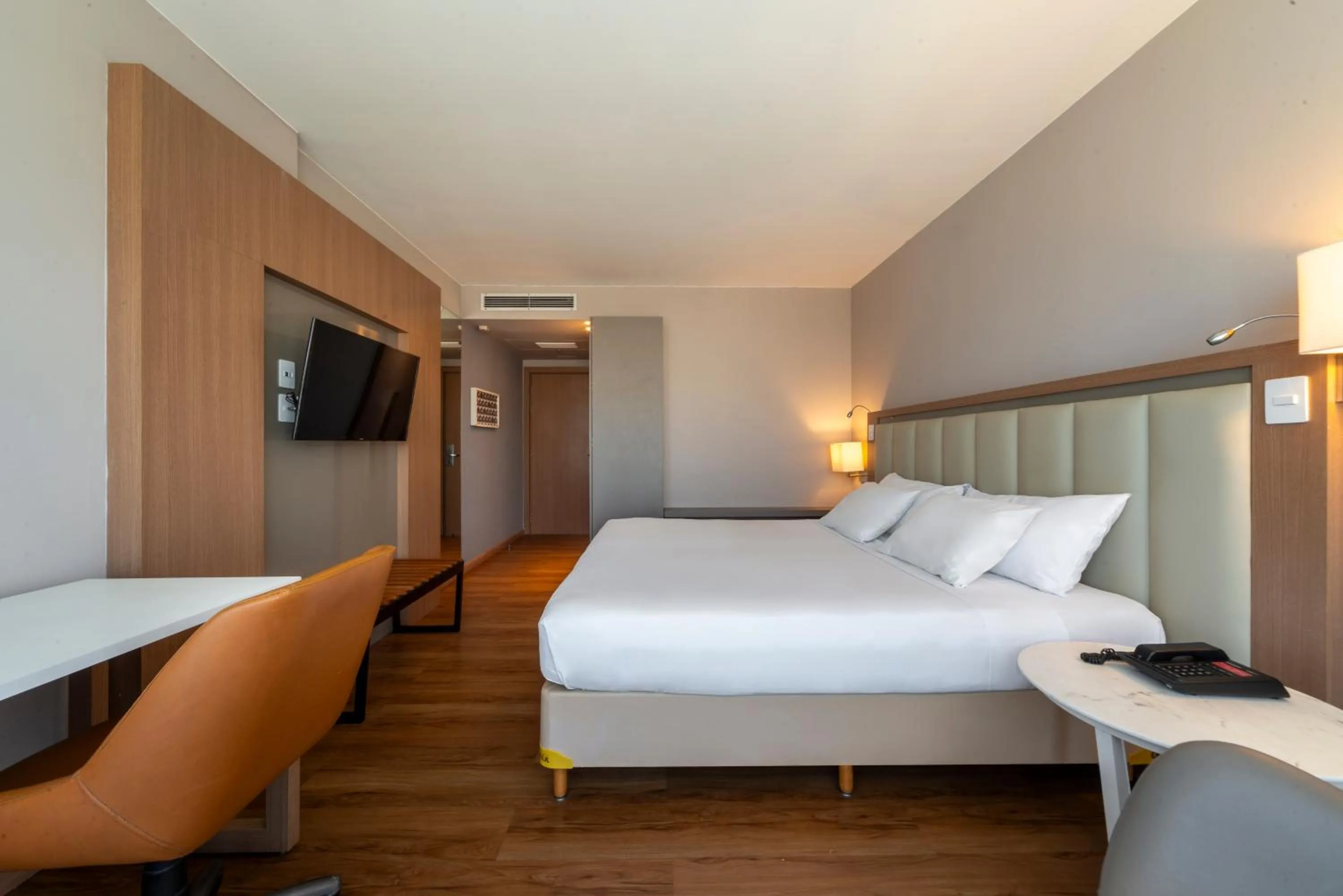 Luxury Double or Twin Room - single occupancy in Laghetto Stilo Barra