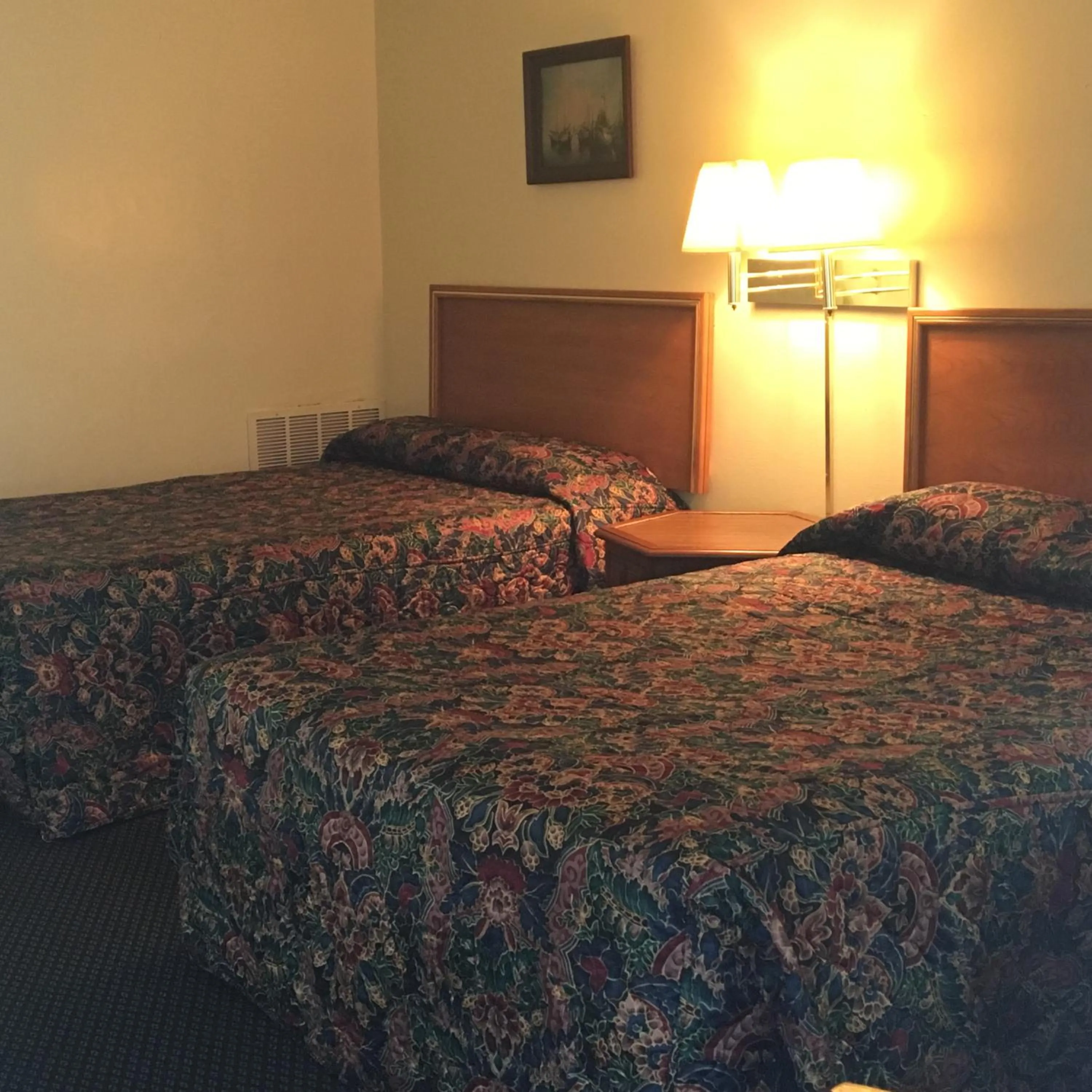 Double Room with Two Double Beds in Guest House Motel Chanute