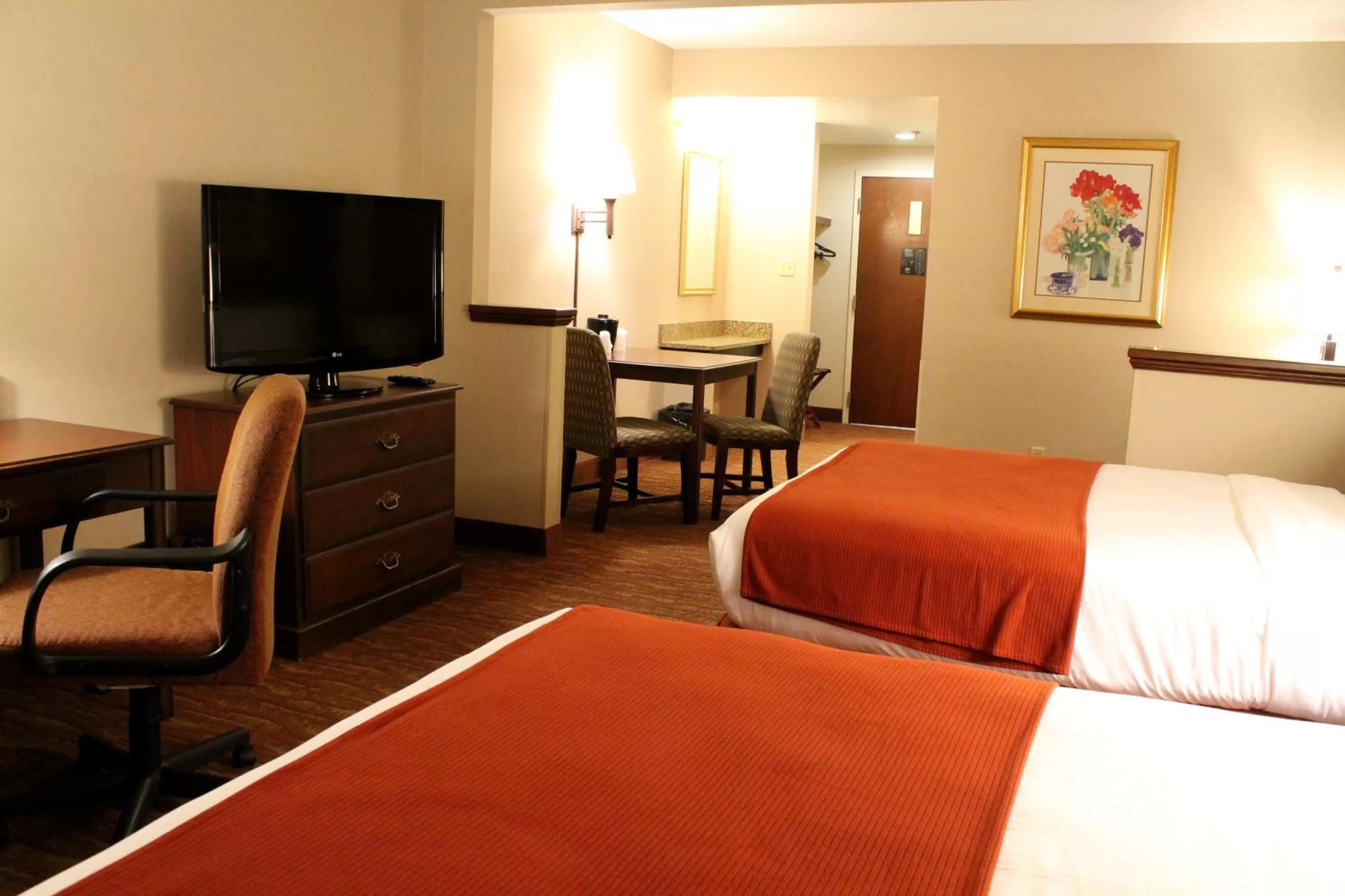 Double Room with Two Double Beds - single occupancy - Non-Smoking in Auburn Place Hotel & Suites Paducah