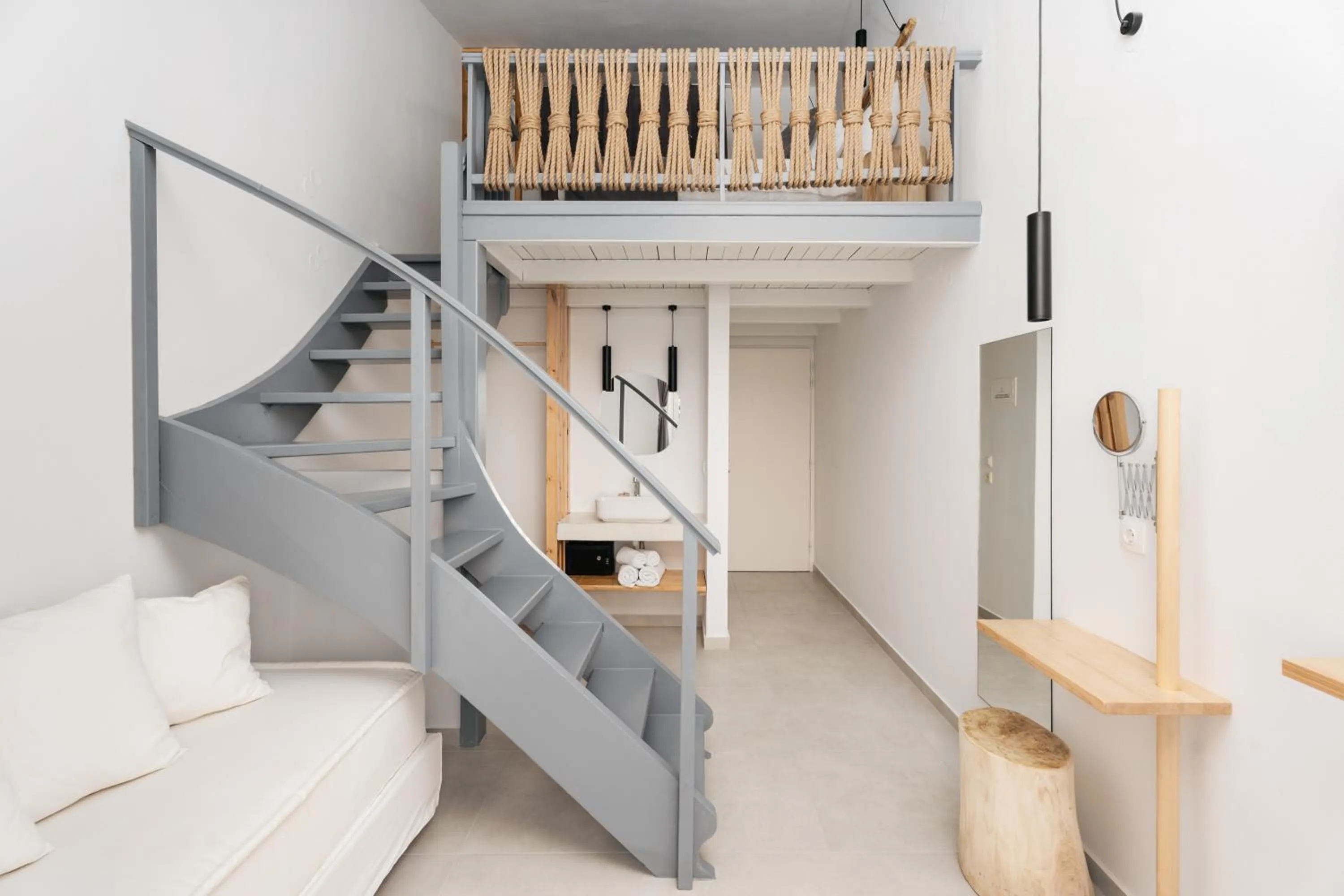 Family Apartment Street View in Petradi Beach Lounge Hotel