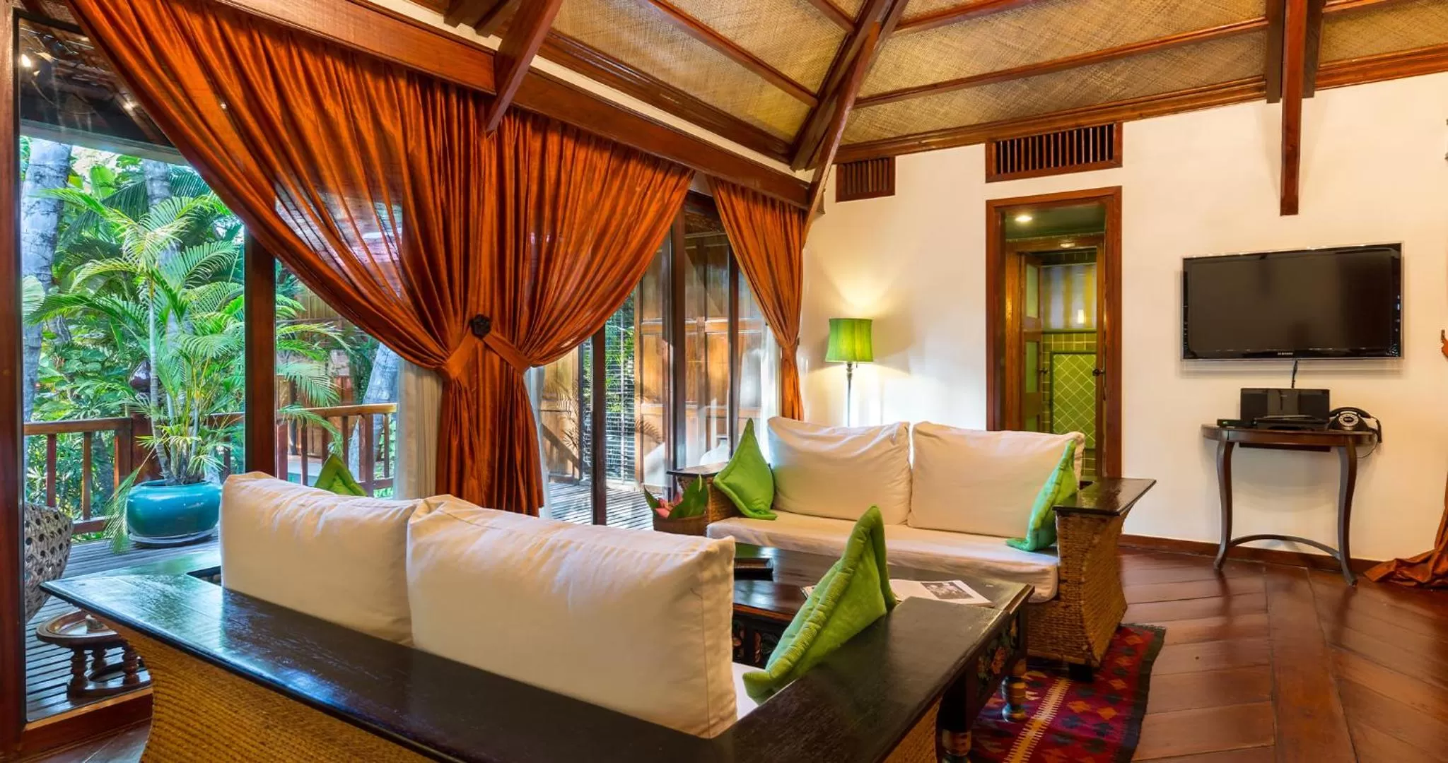  Suite in Angkor Village Hotel - Small Luxury Hotels of the World