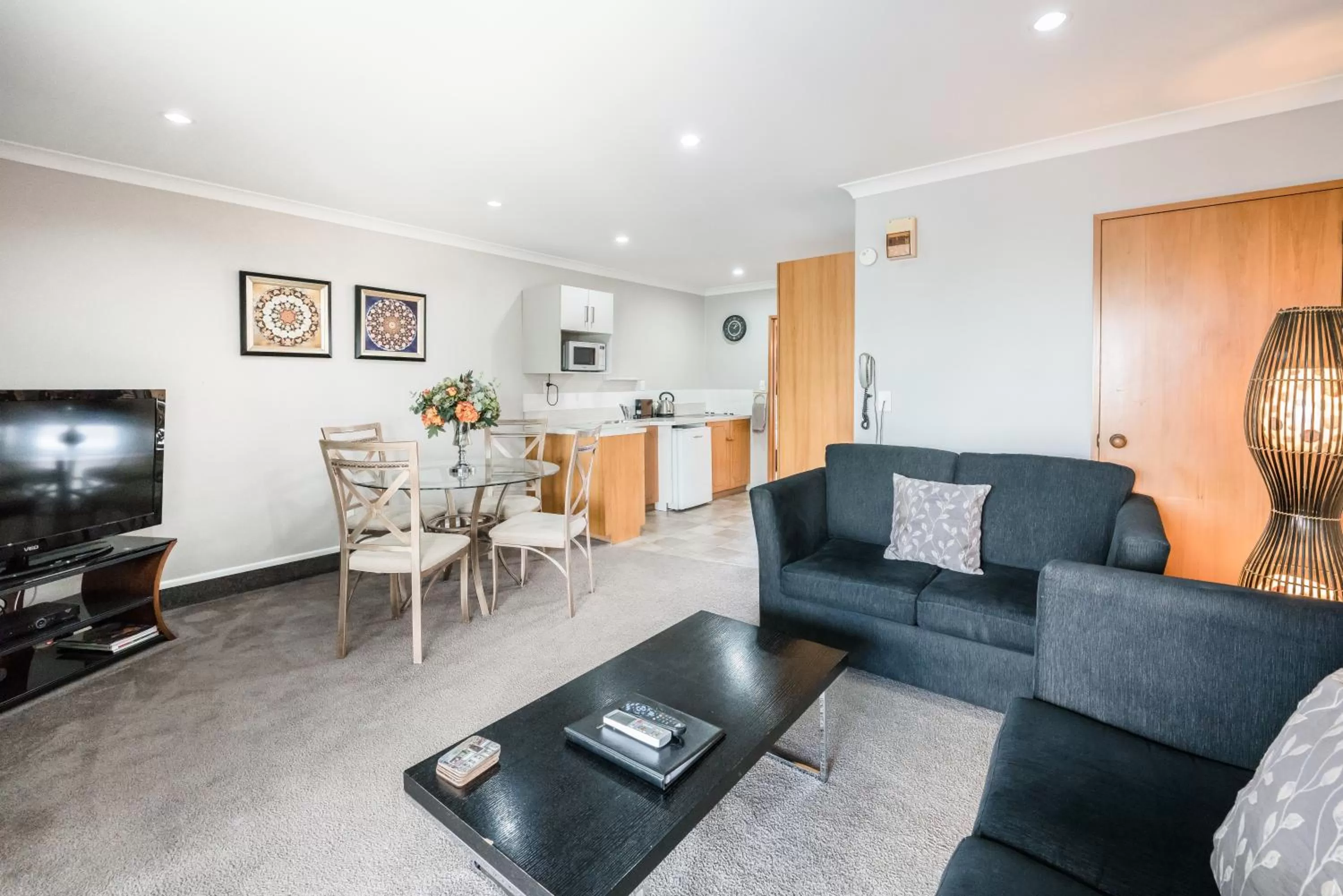 Deluxe Family Room in Strathern Motor Lodge