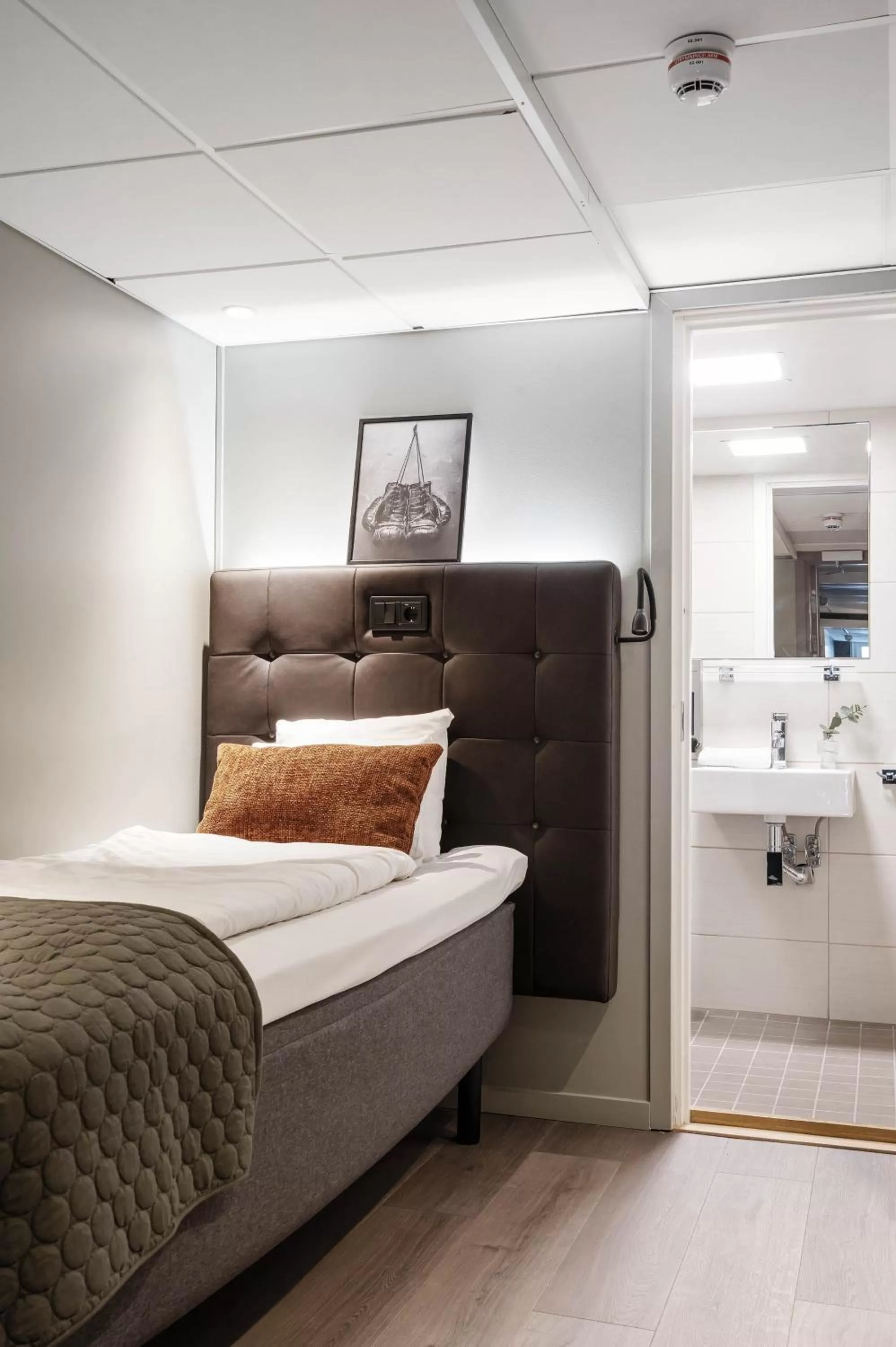 Single Room without Window in Hotel Point