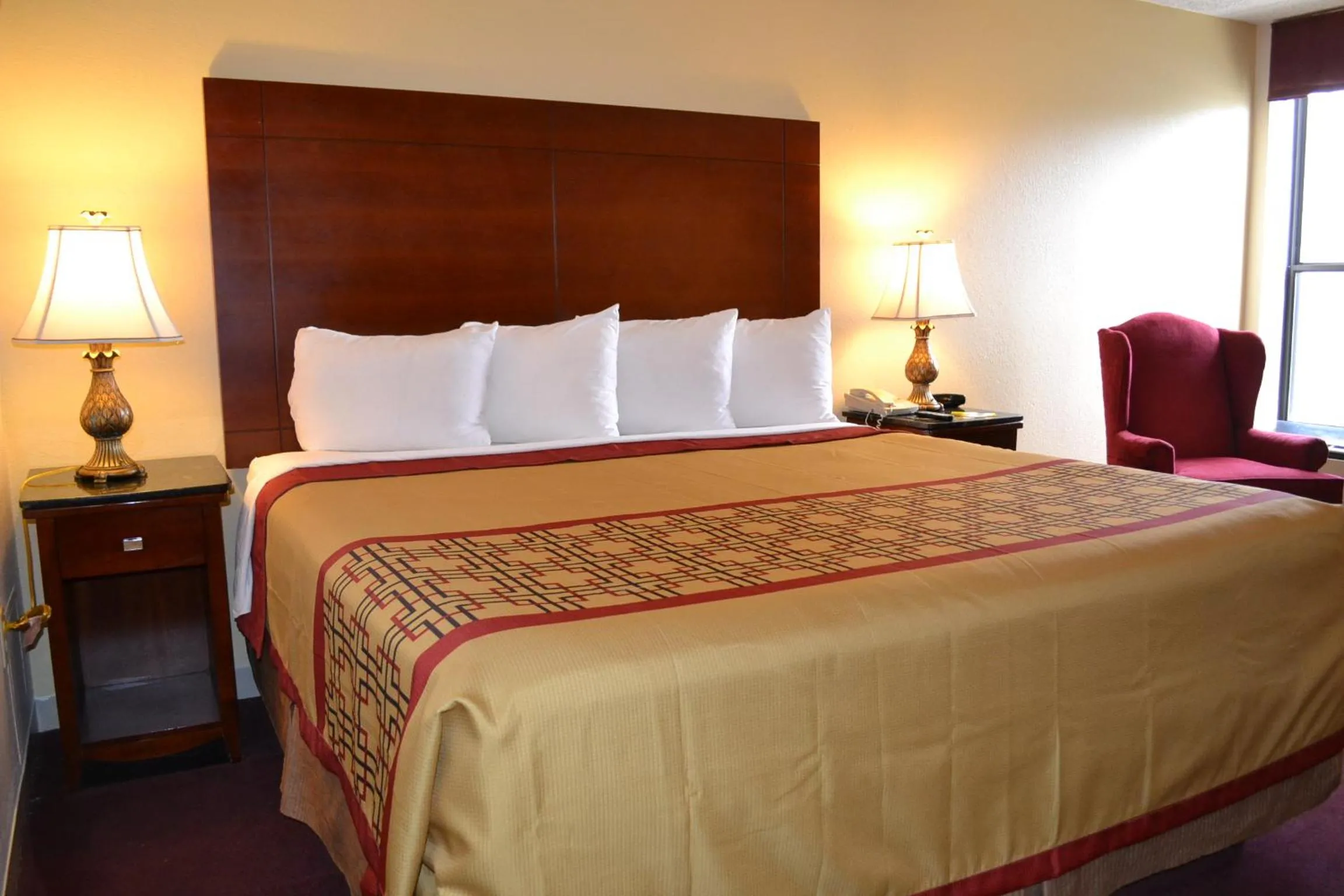 King Room - Smoking  in Days Inn by Wyndham High Point/Archdale