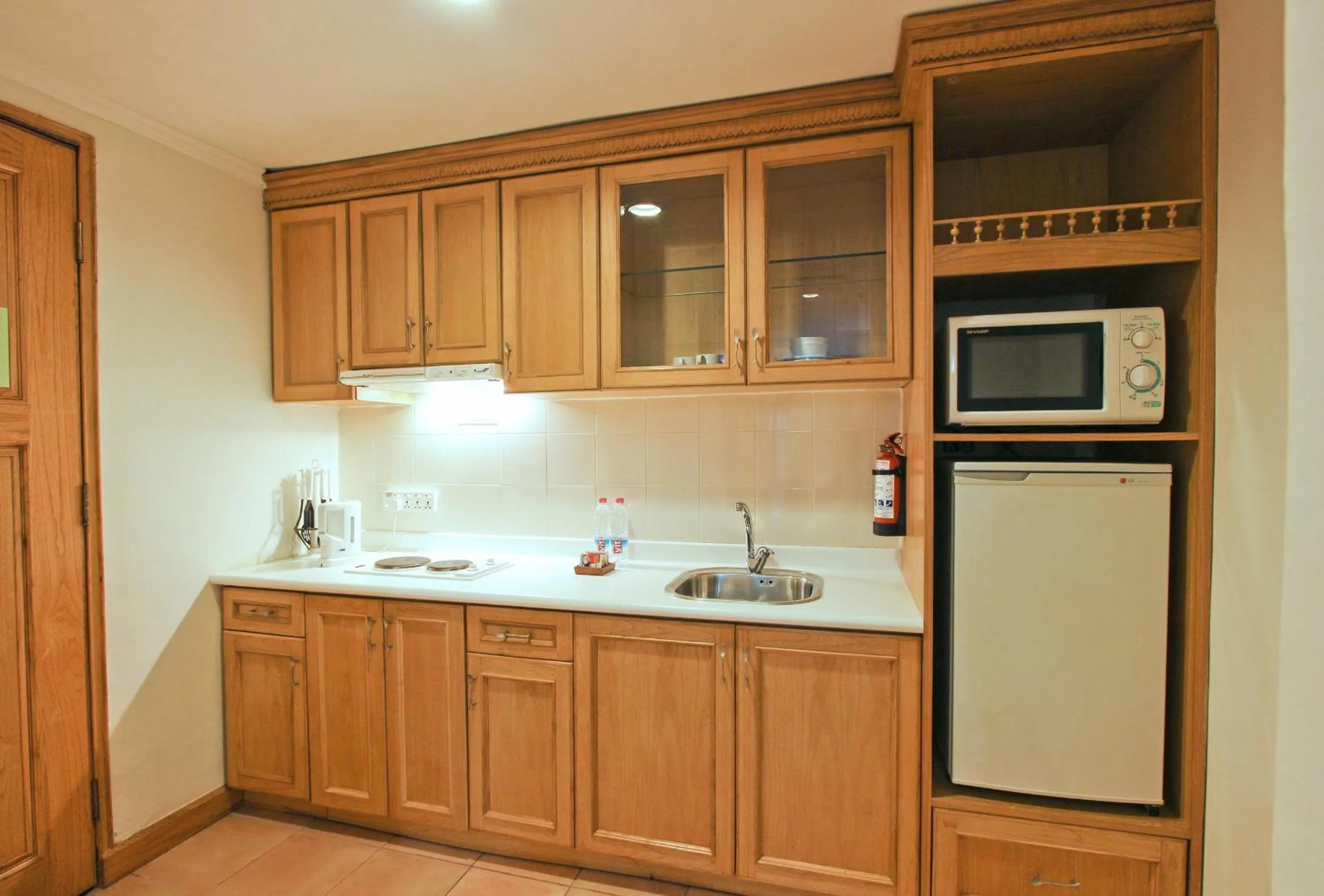 Special Offer - Two Studio Twin Room in Harmoni Suites Hotel