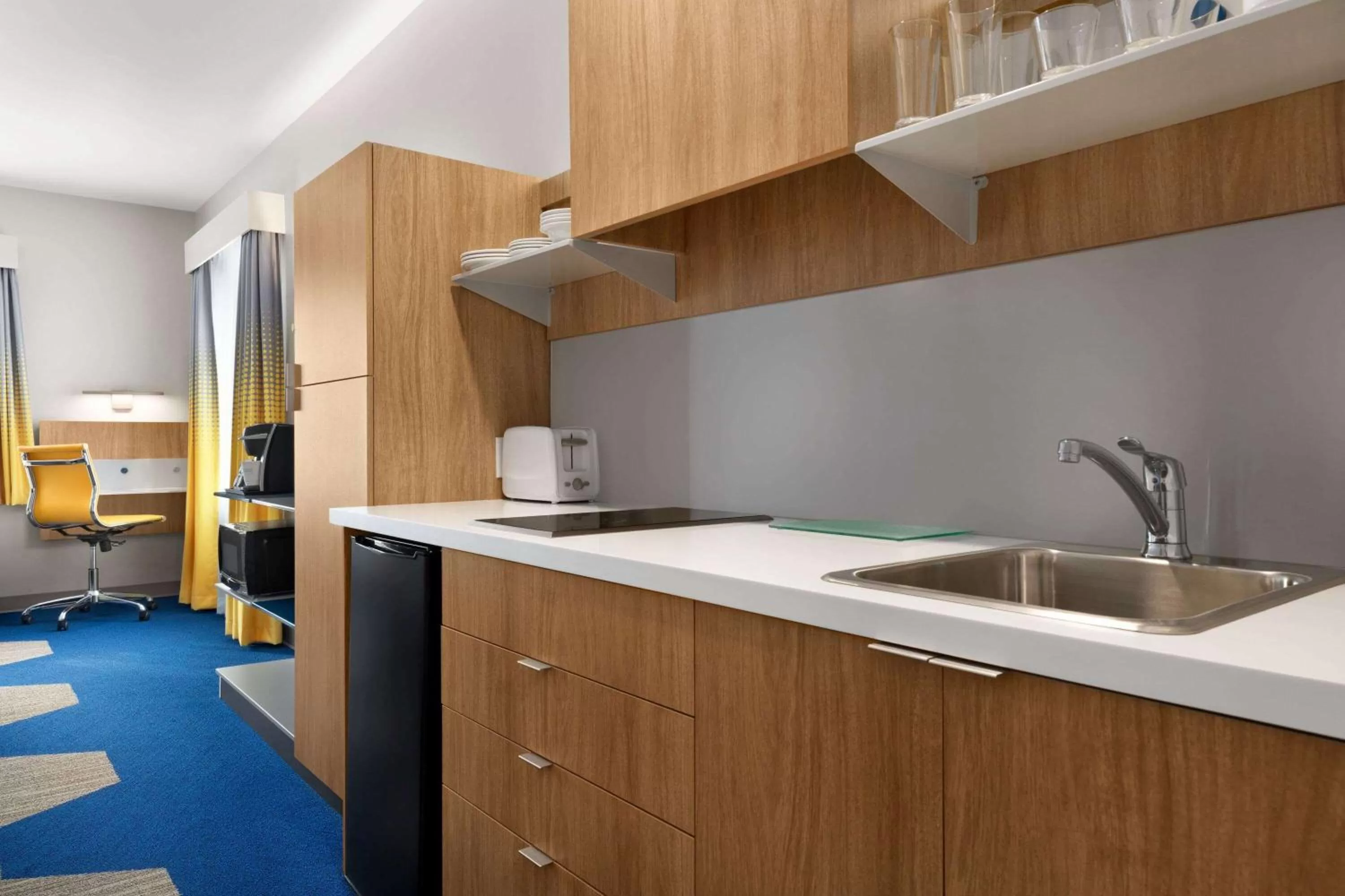 Studio with Two Queen Beds - Non-Smoking in Microtel Inn Suites by Wyndham Lac-Megantic