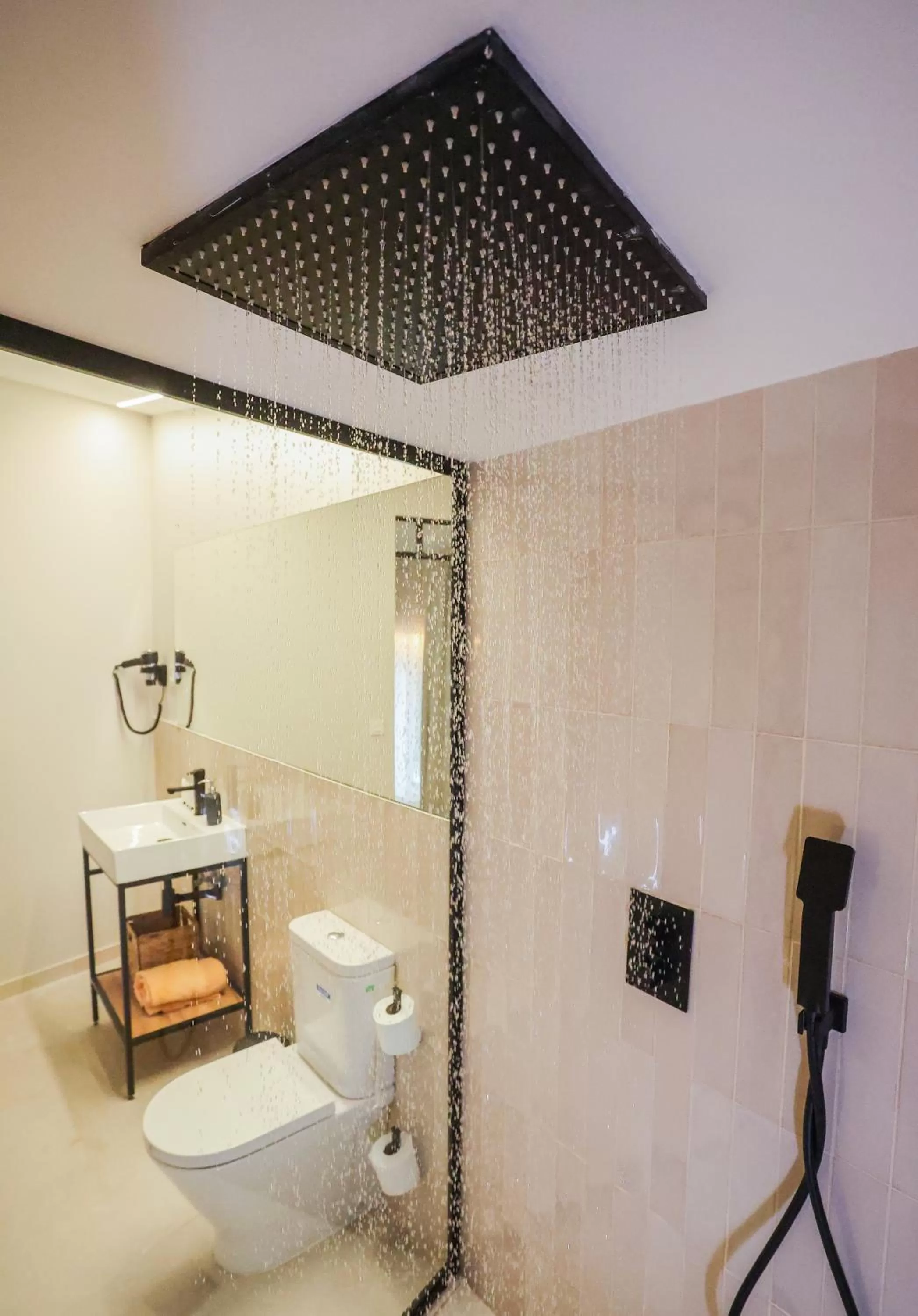 Suite in Mythic Valencia