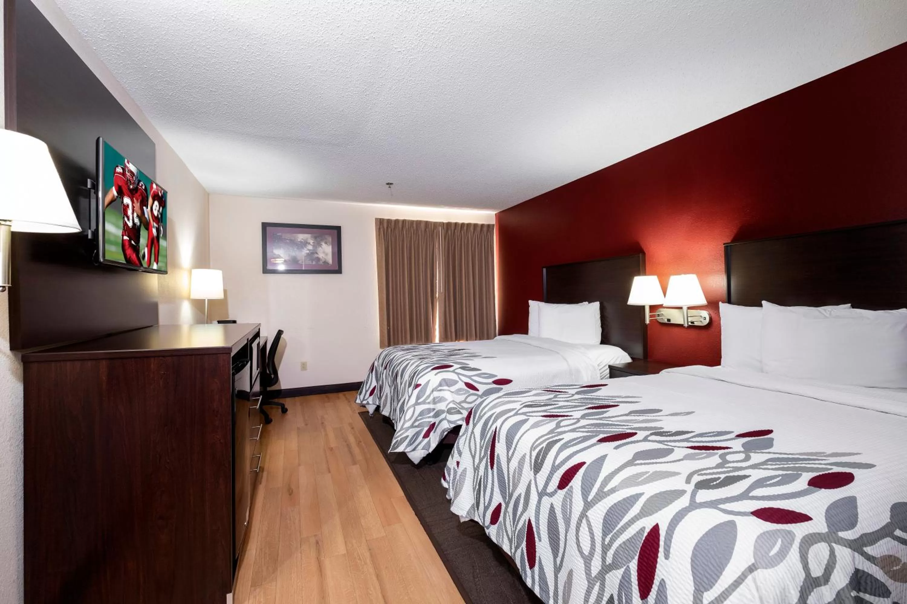 Suite with Two Double Beds Smoke Free in Red Roof Inn & Suites Dover Downtown