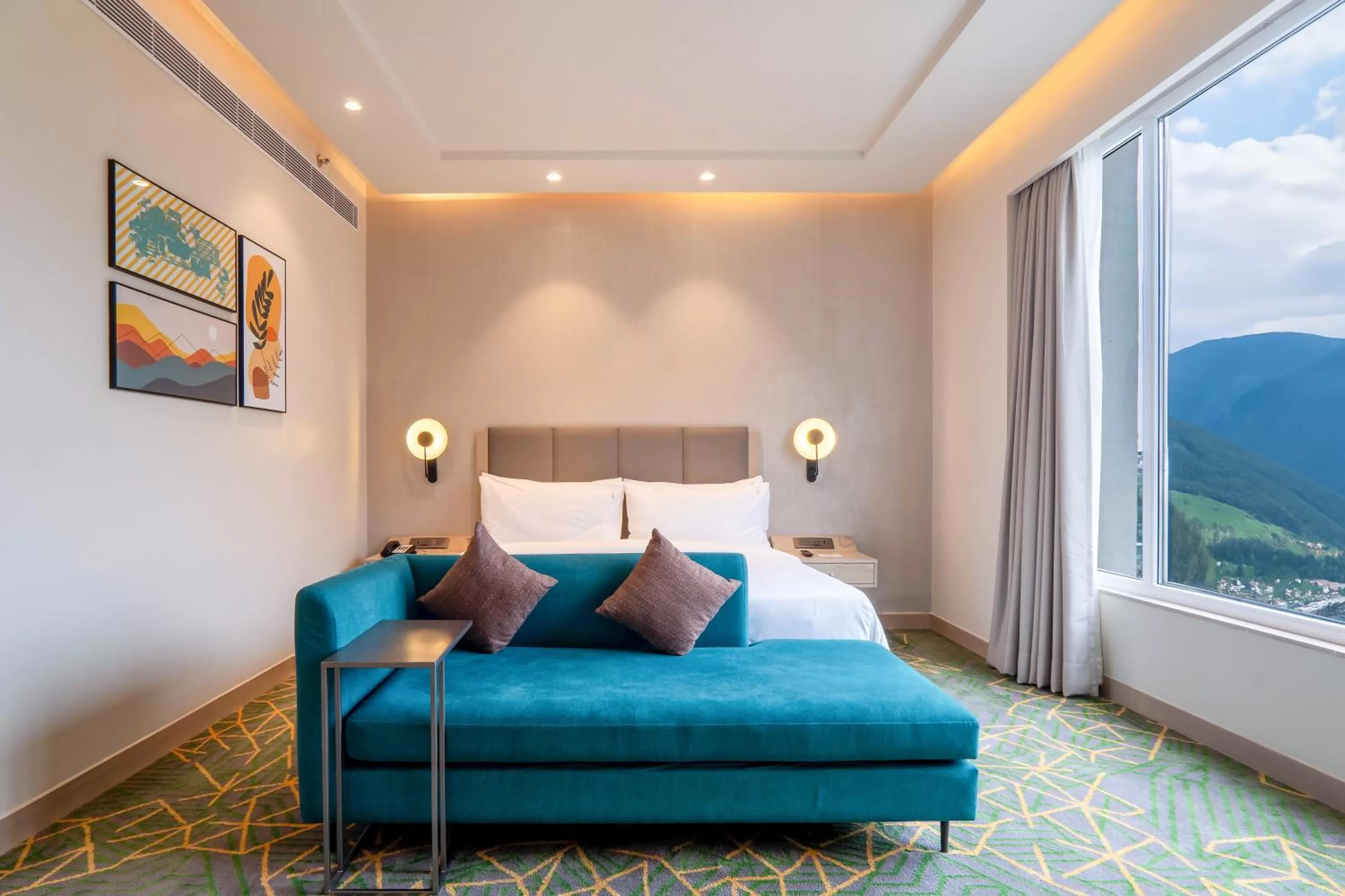 One-Bedroom Suite in Holiday Inn Katra Vaishno Devi by IHG