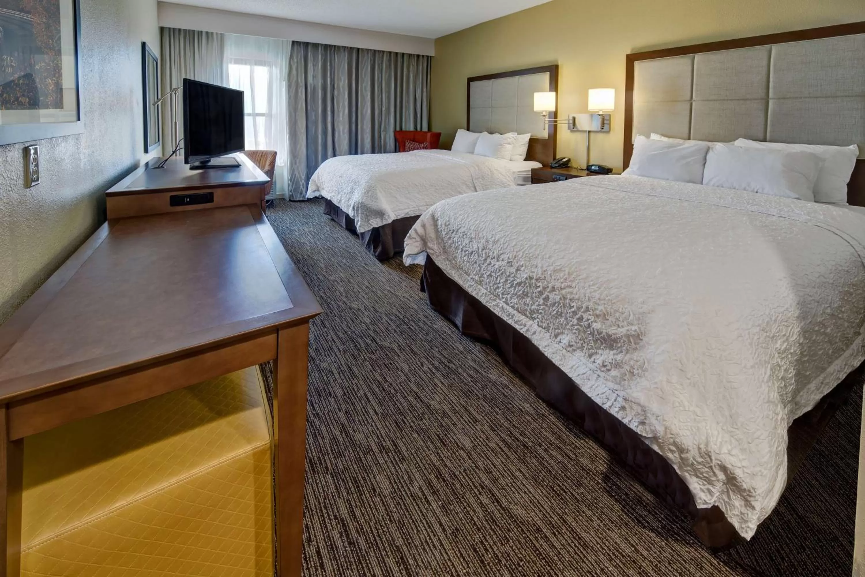Queen Room with Two Queen Beds - Non-Smoking in Hampton Inn Concord/Kannapolis