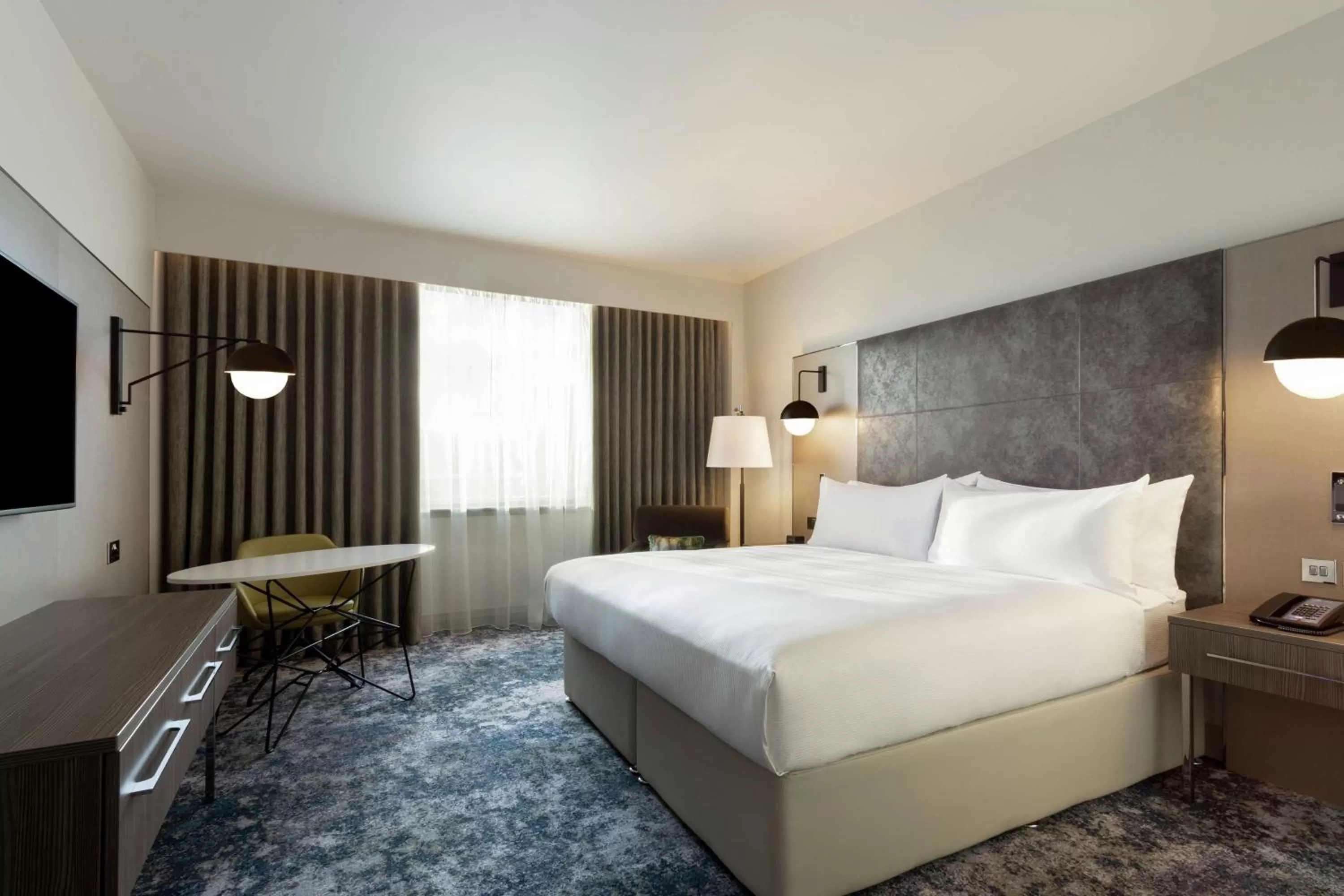 Executive King Room - Lounge Access in Hilton Aberdeen TECA