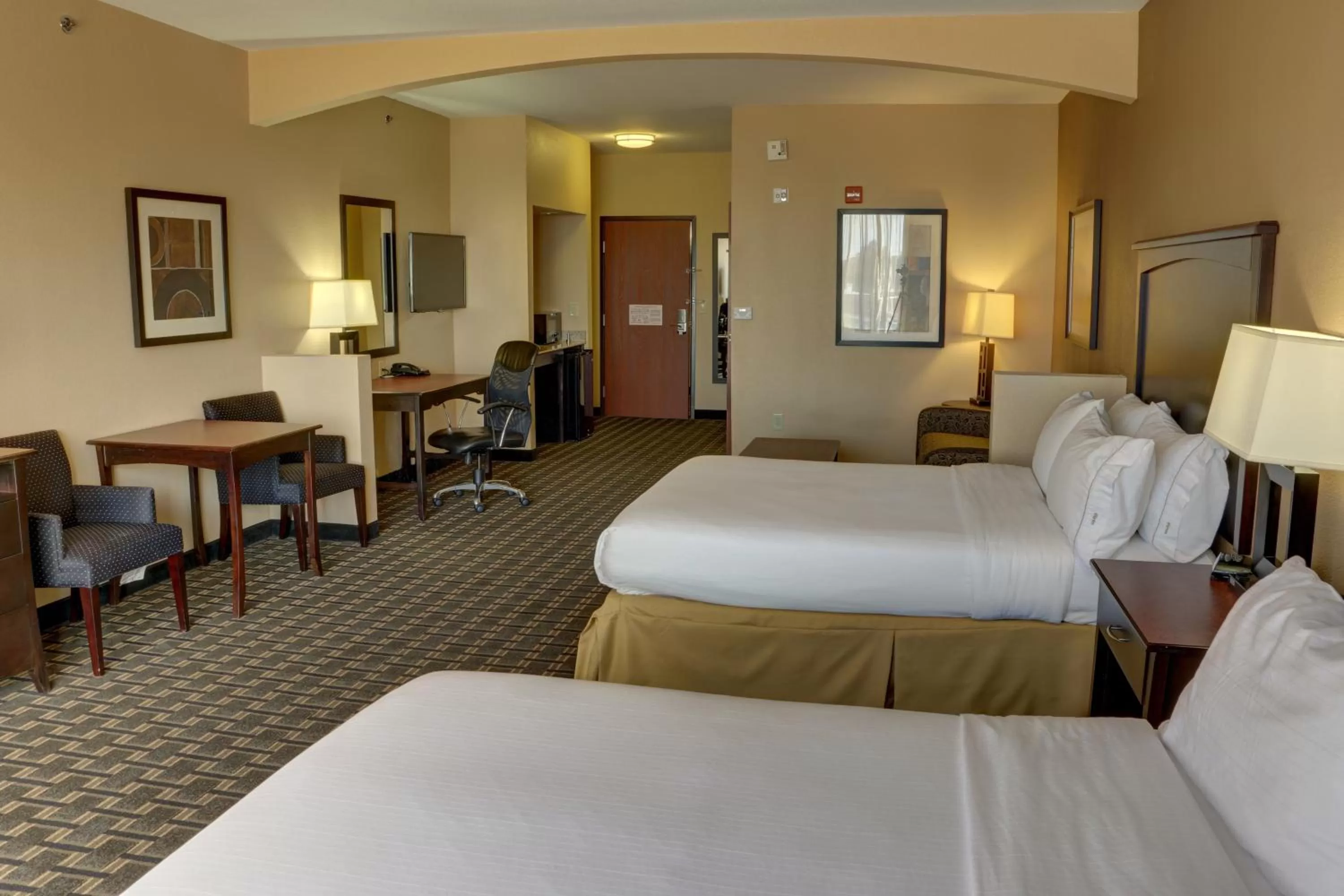 Suite with Two Beds - Non-Smoking in Holiday Inn Express Hotel & Suites Texarkana East by IHG
