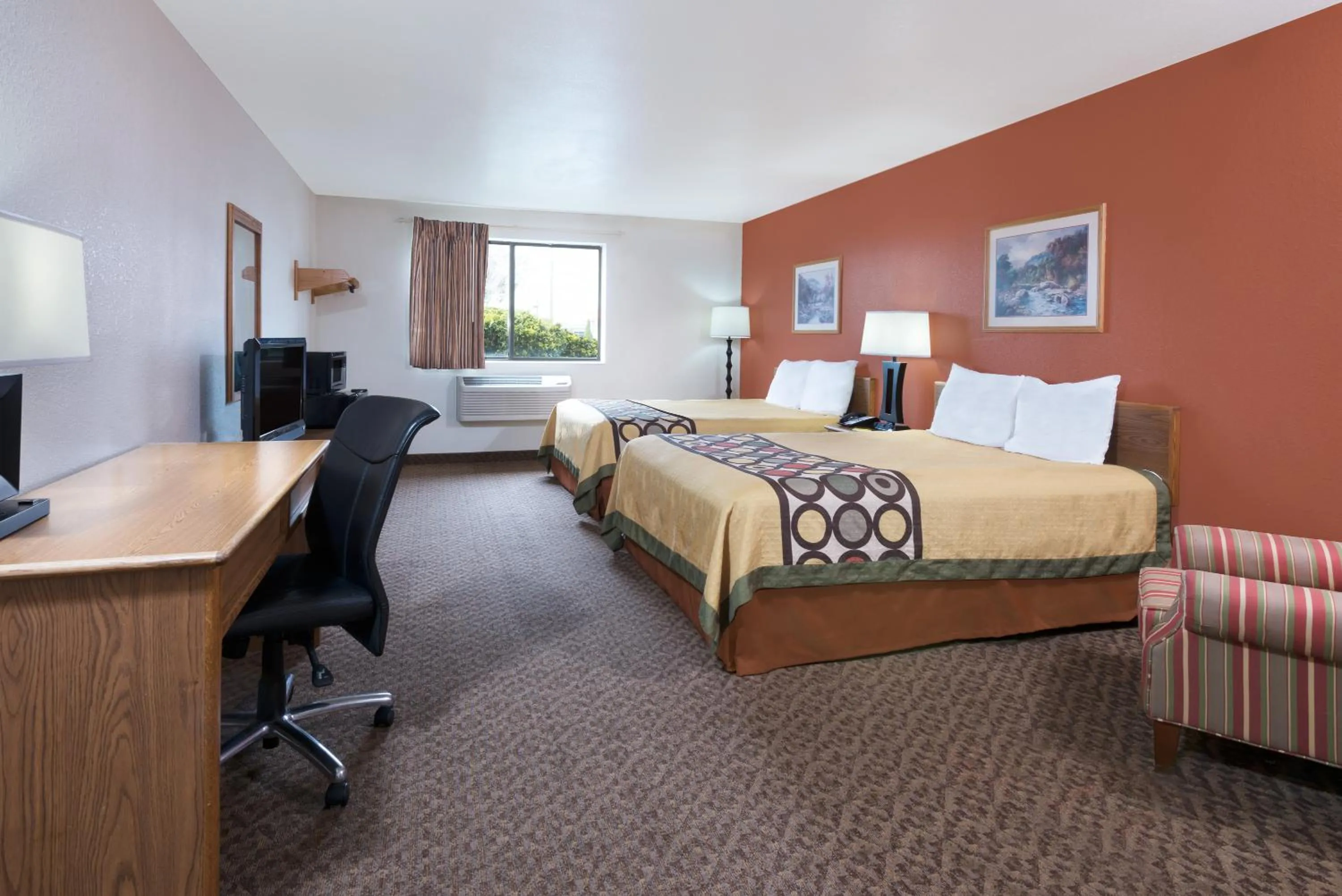 Business Queen Room with Two Queen Beds - Non-Smoking in Super 8 by Wyndham Morgantown